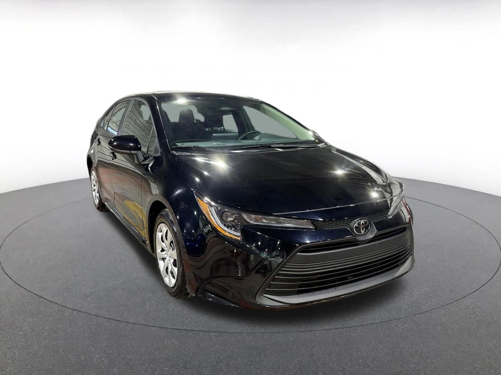 Thumbnail: 2025 Toyota Corolla - 1