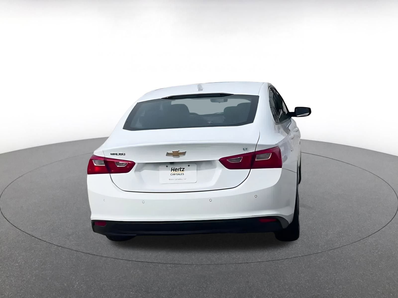 Thumbnail: 2024 Chevrolet Malibu - 12