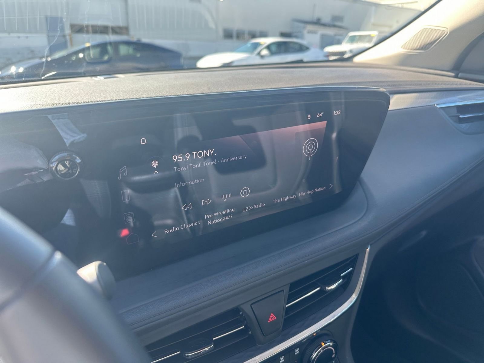 Thumbnail: 2025 Buick Encore GX - 21