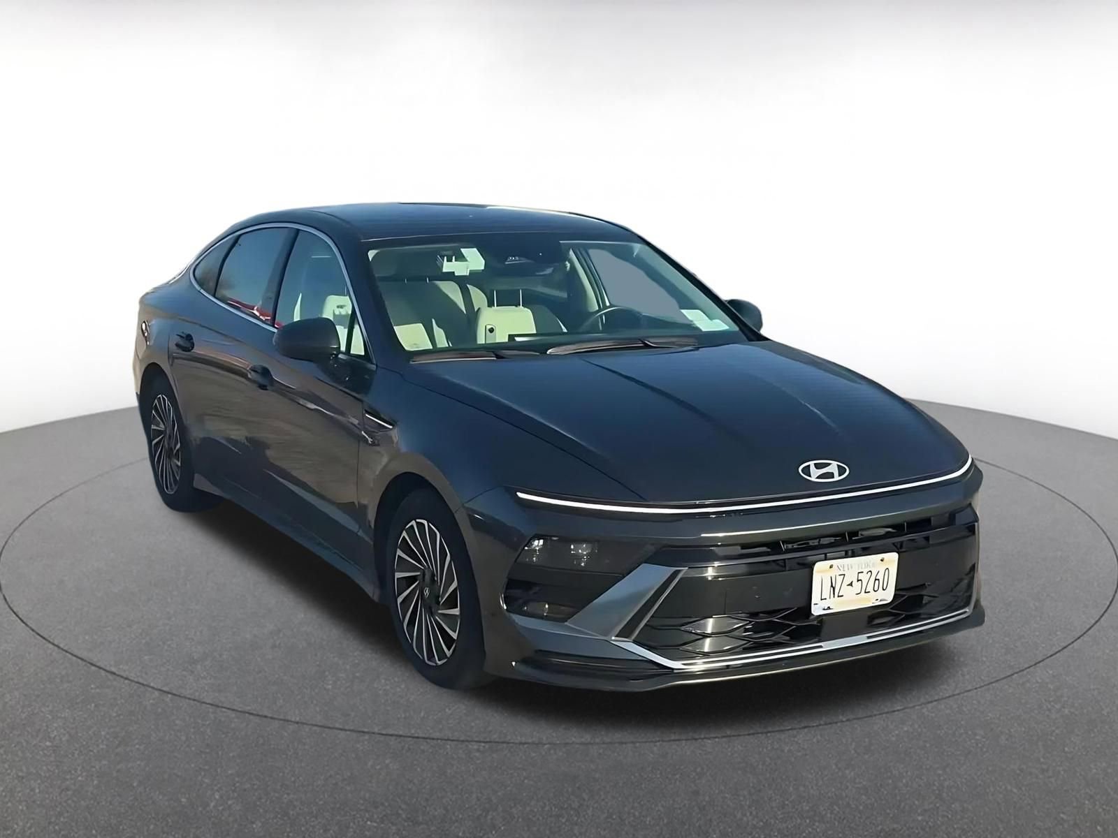 Thumbnail: 2025 Hyundai Sonata - 3