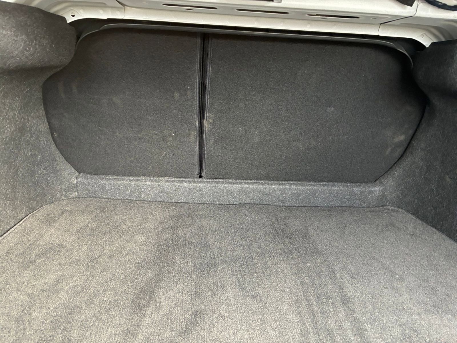 Thumbnail: 2025 Nissan Sentra - 25