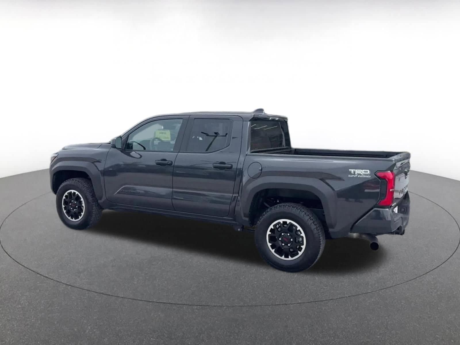 Thumbnail: 2025 Toyota Tacoma - 10