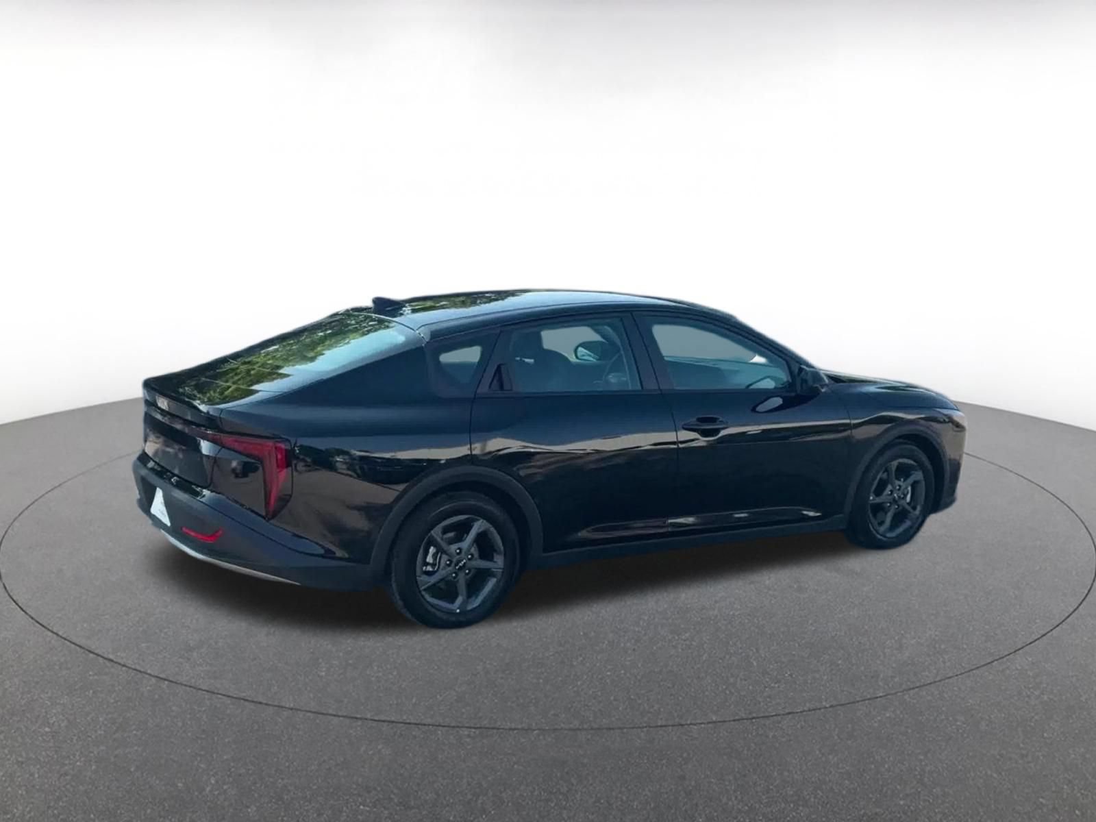 Thumbnail: 2026 Kia K4 - 15