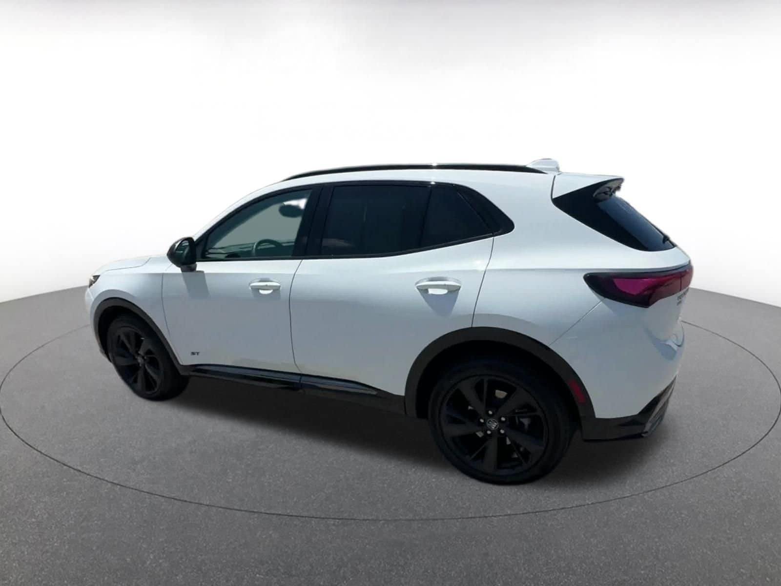 Thumbnail: 2024 Buick Envision - 10