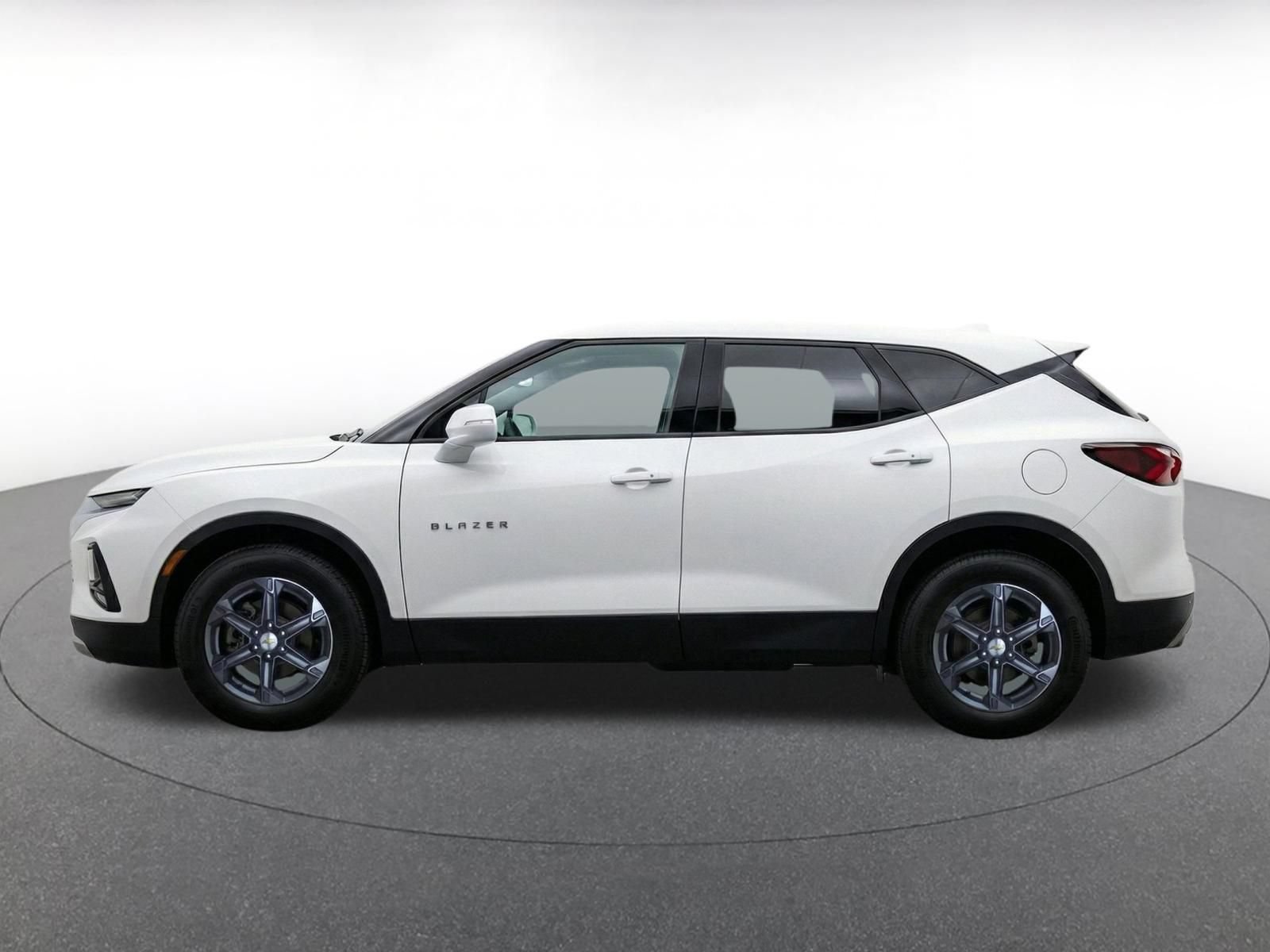 Thumbnail: 2026 Chevrolet Blazer - 4