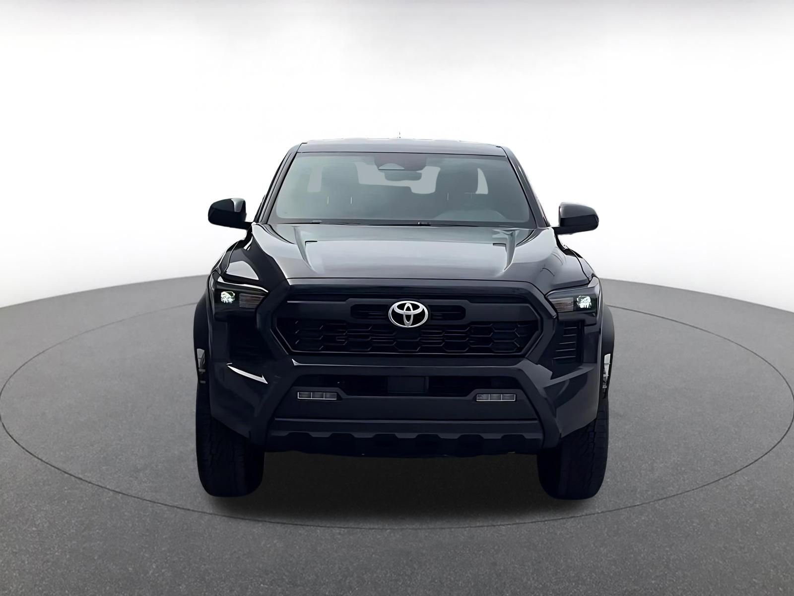Thumbnail: 2025 Toyota Tacoma - 4