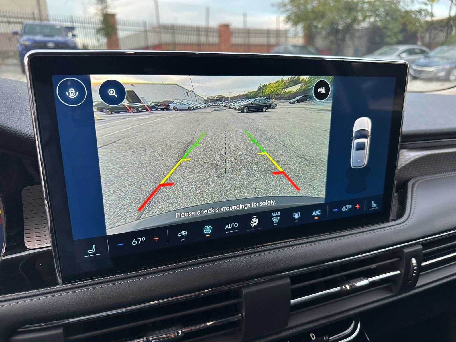 Thumbnail: 2024 Lincoln Corsair - 17