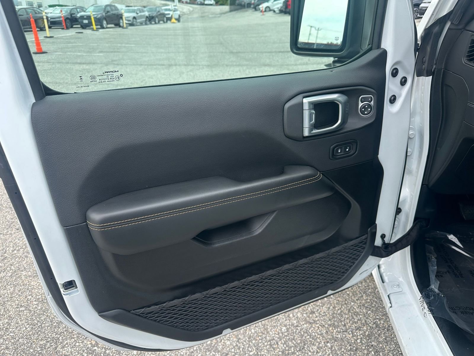 Thumbnail: 2025 Jeep Wrangler - 20