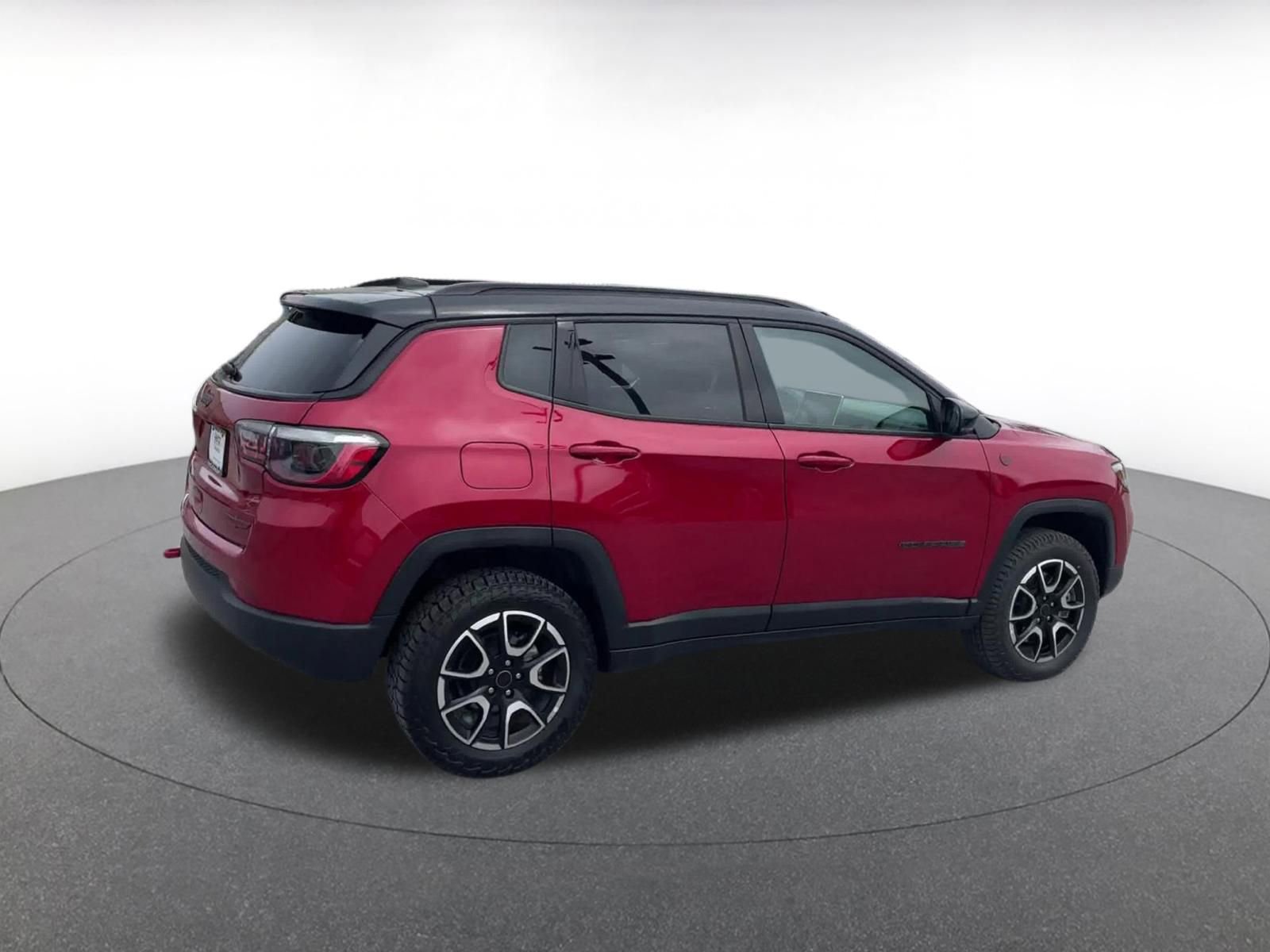 Thumbnail: 2025 Jeep Compass - 17
