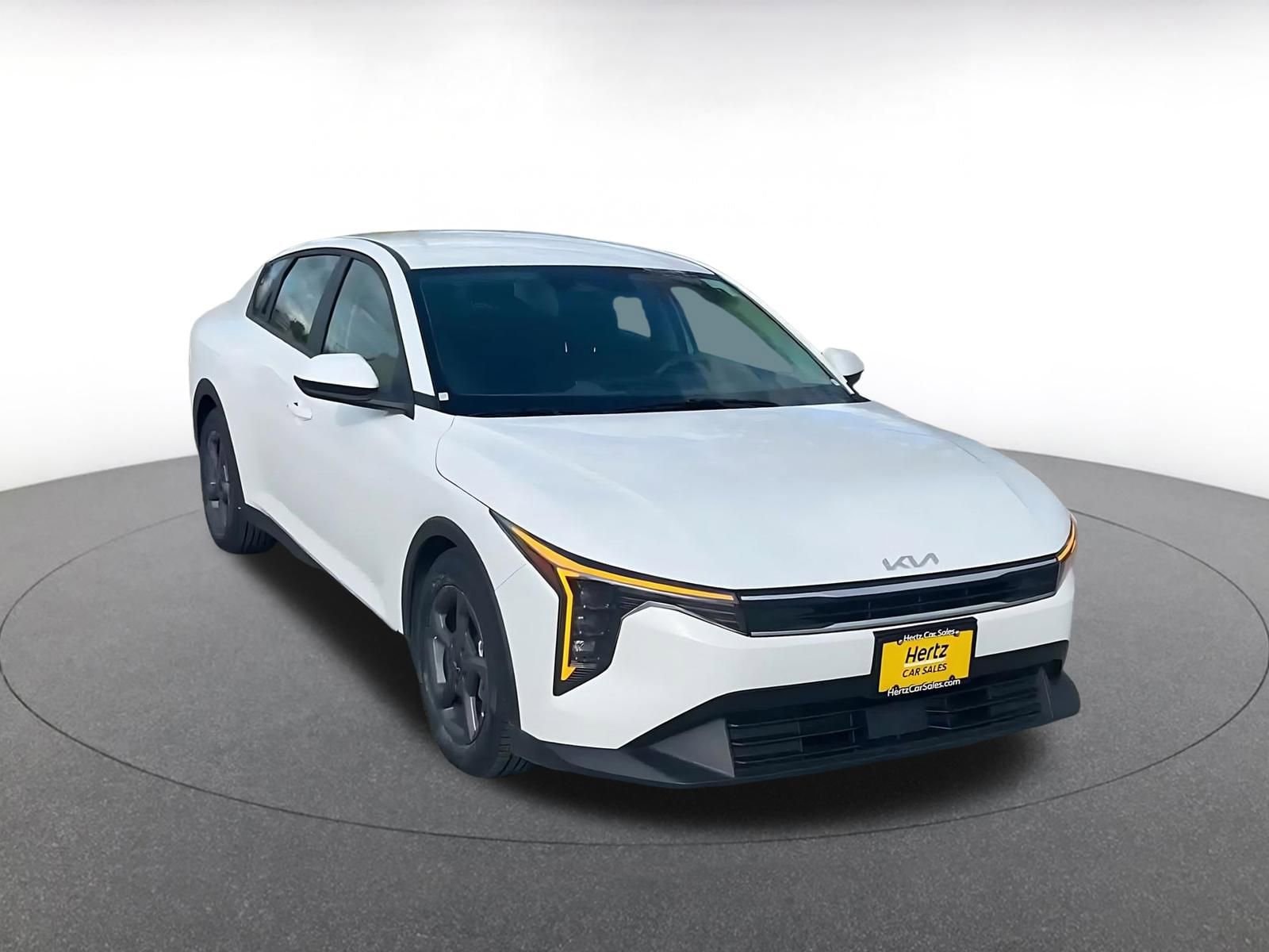 Thumbnail: 2025 Kia K4 - 3