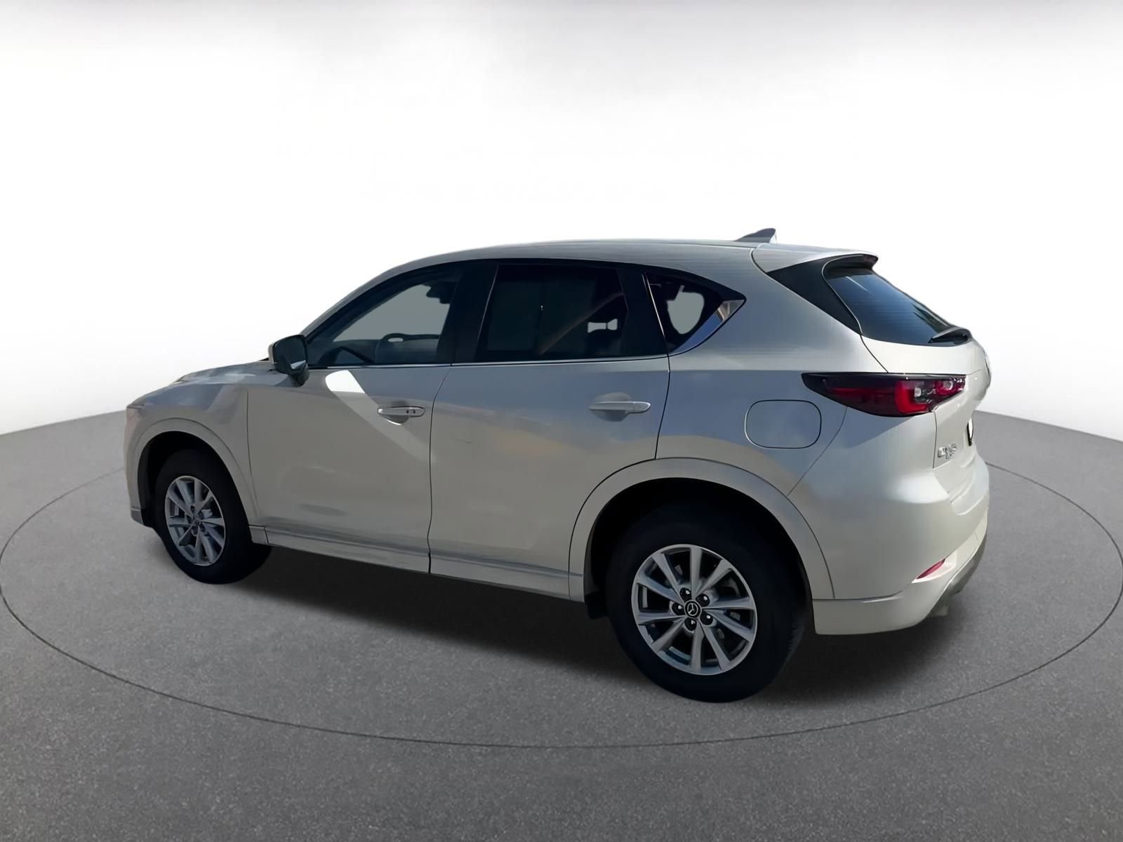 Thumbnail: 2025 Mazda CX-5 - 10