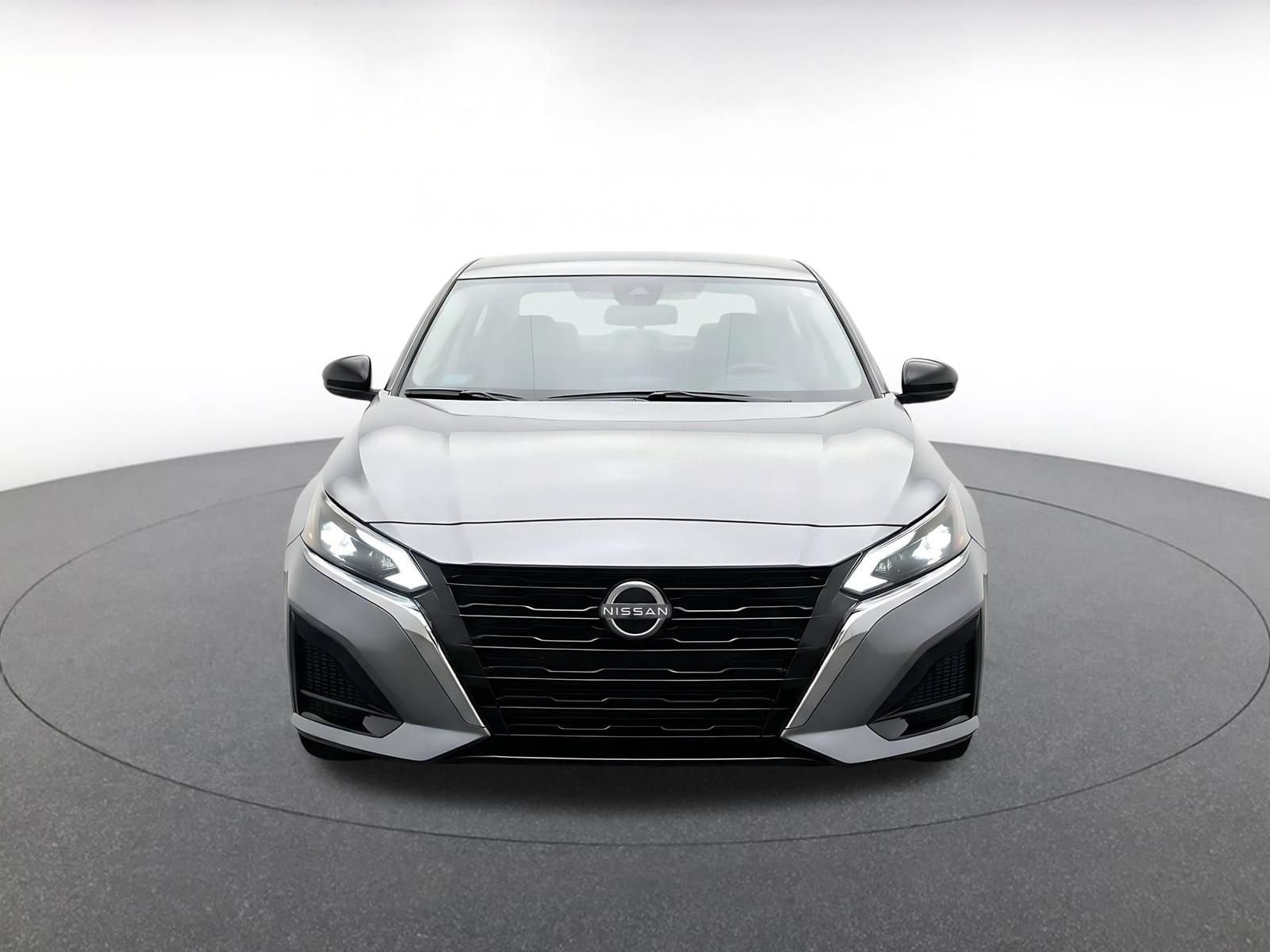 Thumbnail: 2025 Nissan Altima - 2