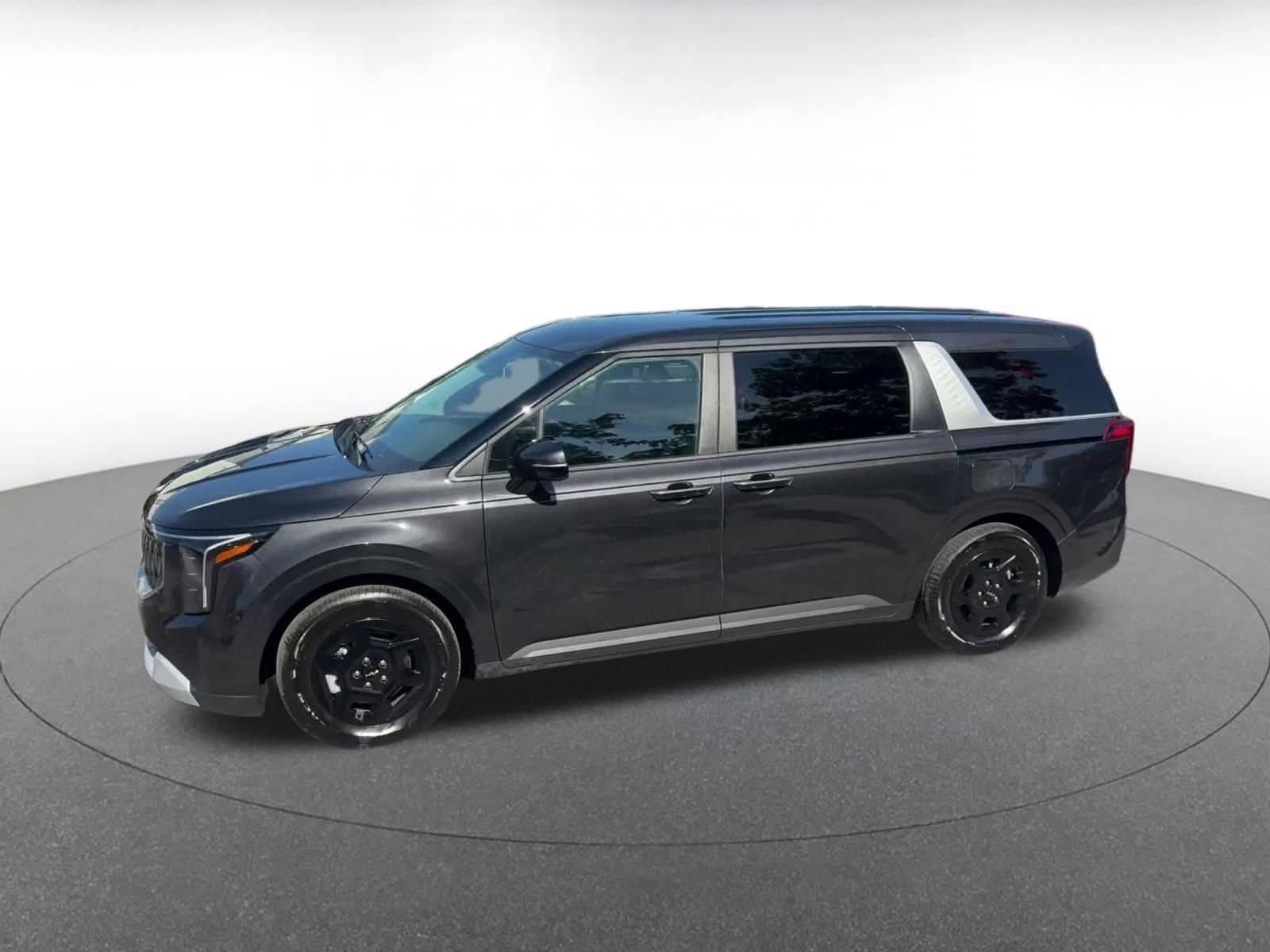 Thumbnail: 2026 Kia Carnival - 7