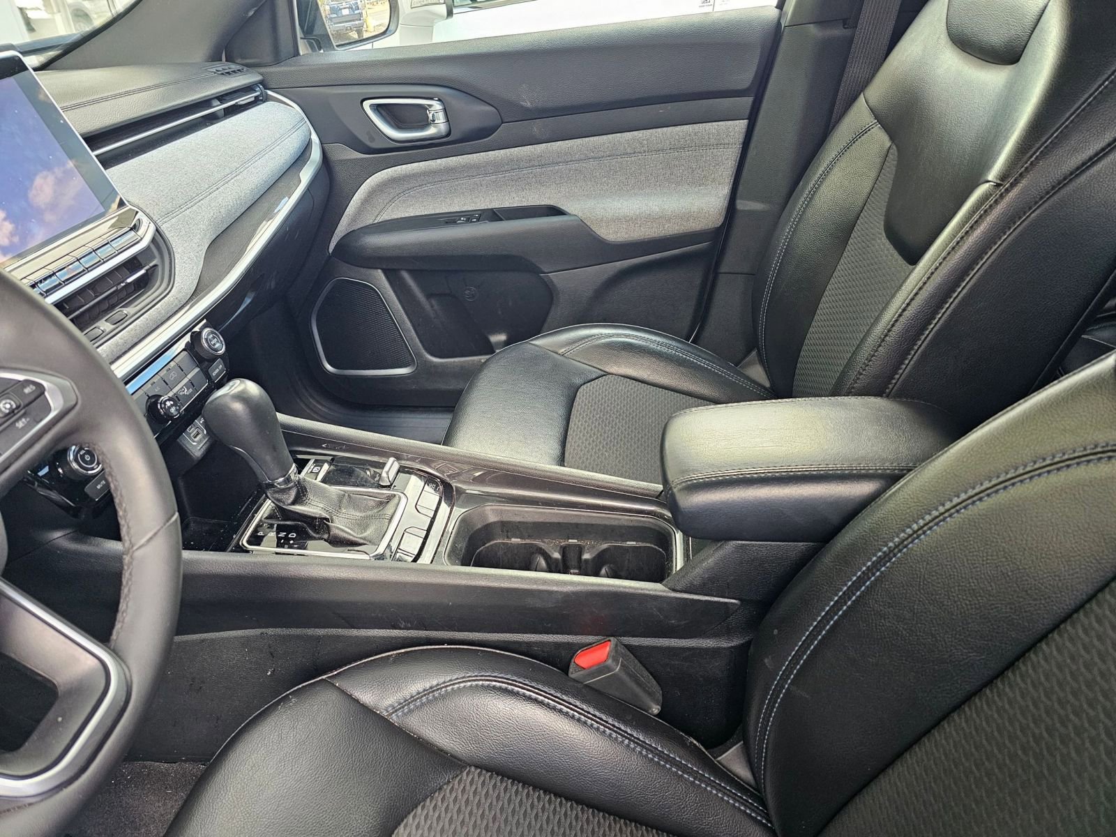Thumbnail: 2023 Jeep Compass - 7
