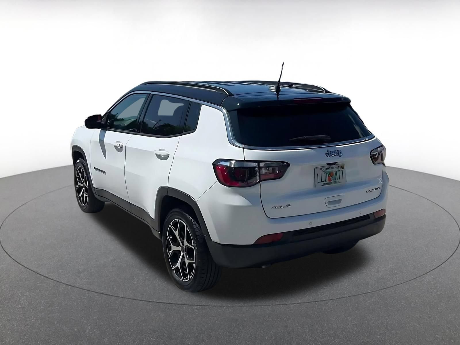 Thumbnail: 2025 Jeep Compass - 10
