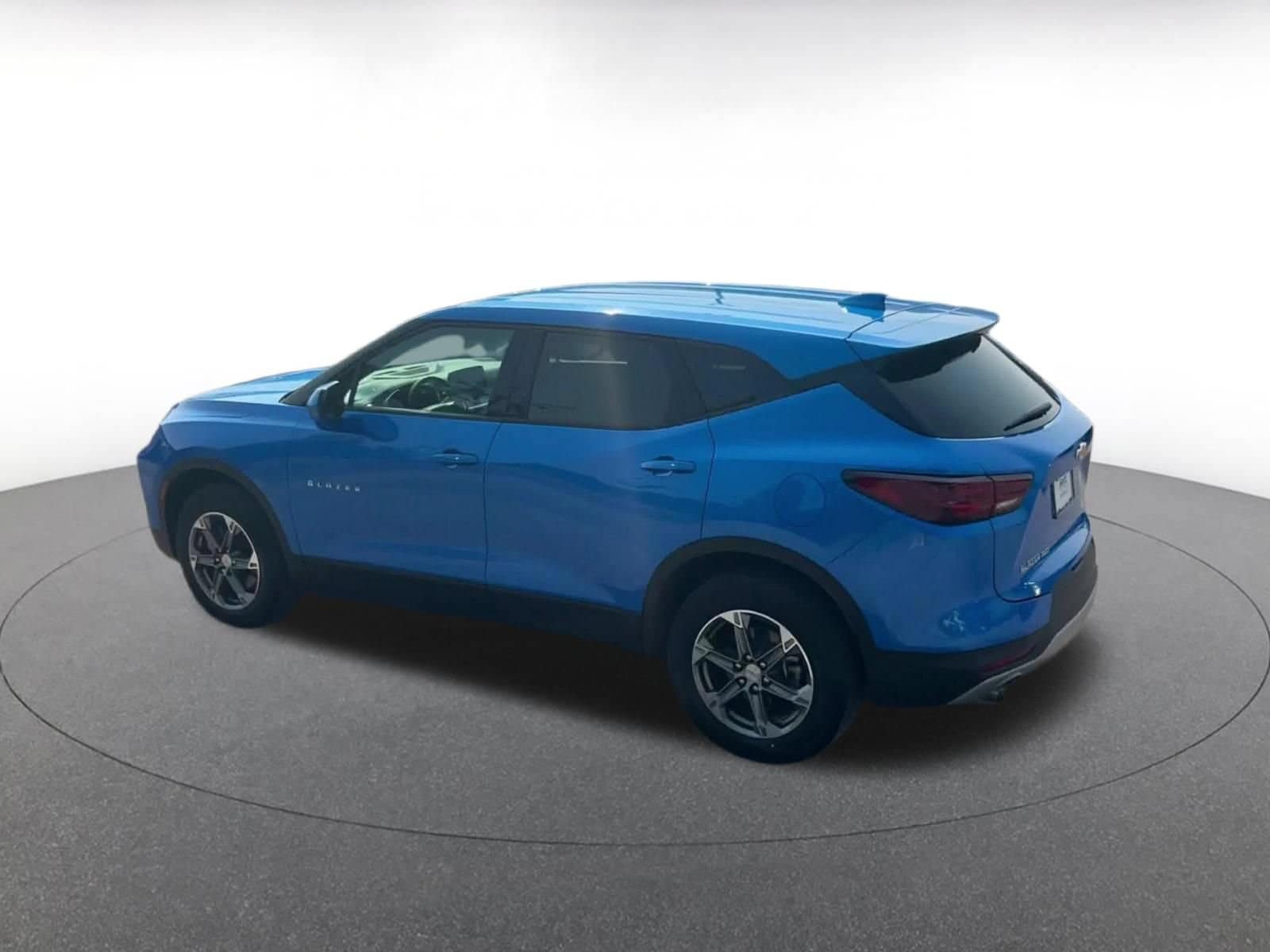 Thumbnail: 2026 Chevrolet Blazer - 10