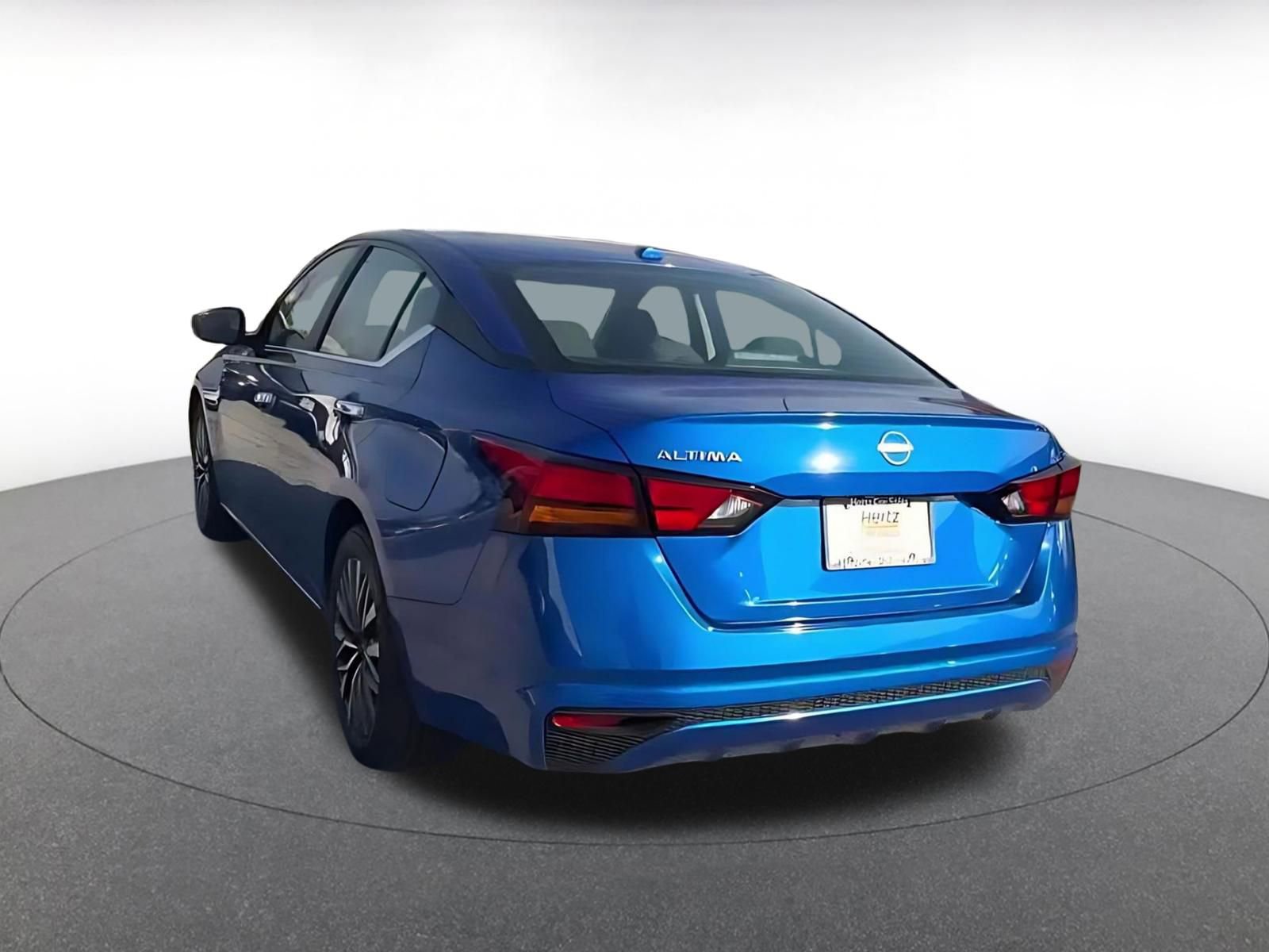 Thumbnail: 2025 Nissan Altima - 11