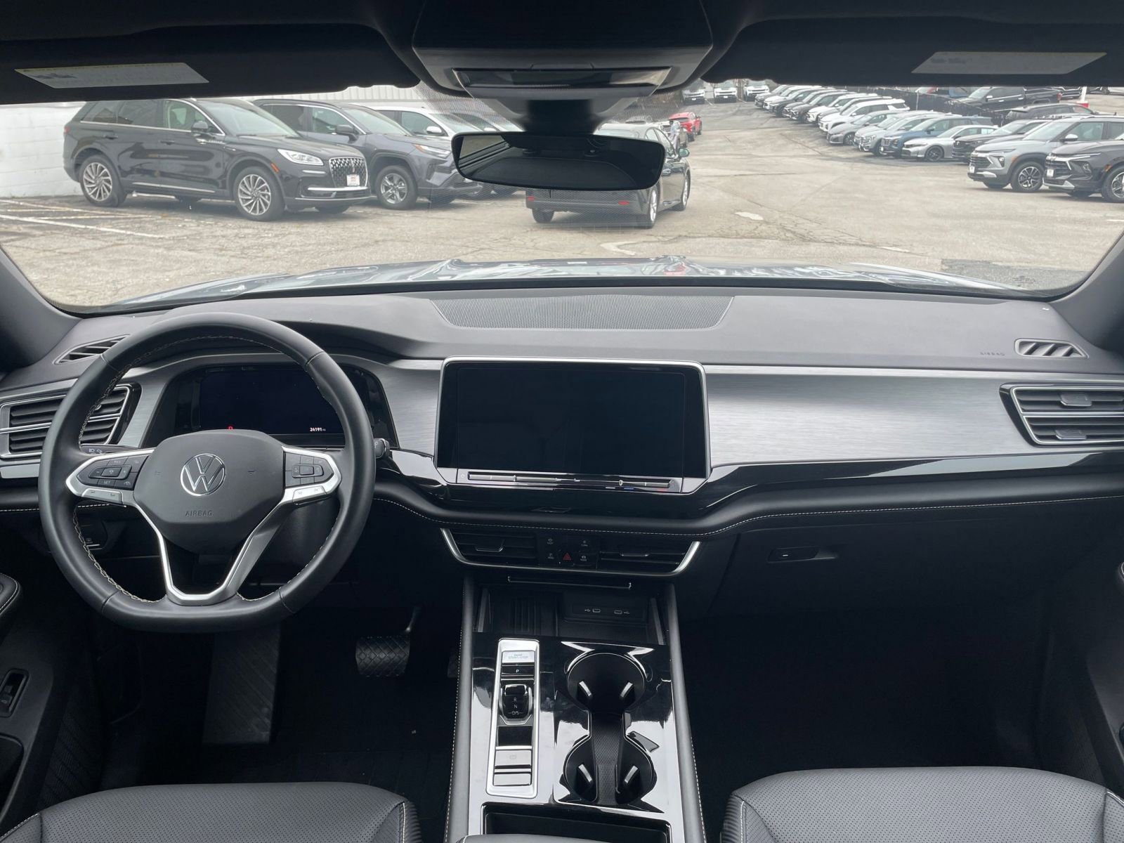 Thumbnail: 2025 Volkswagen Atlas - 33