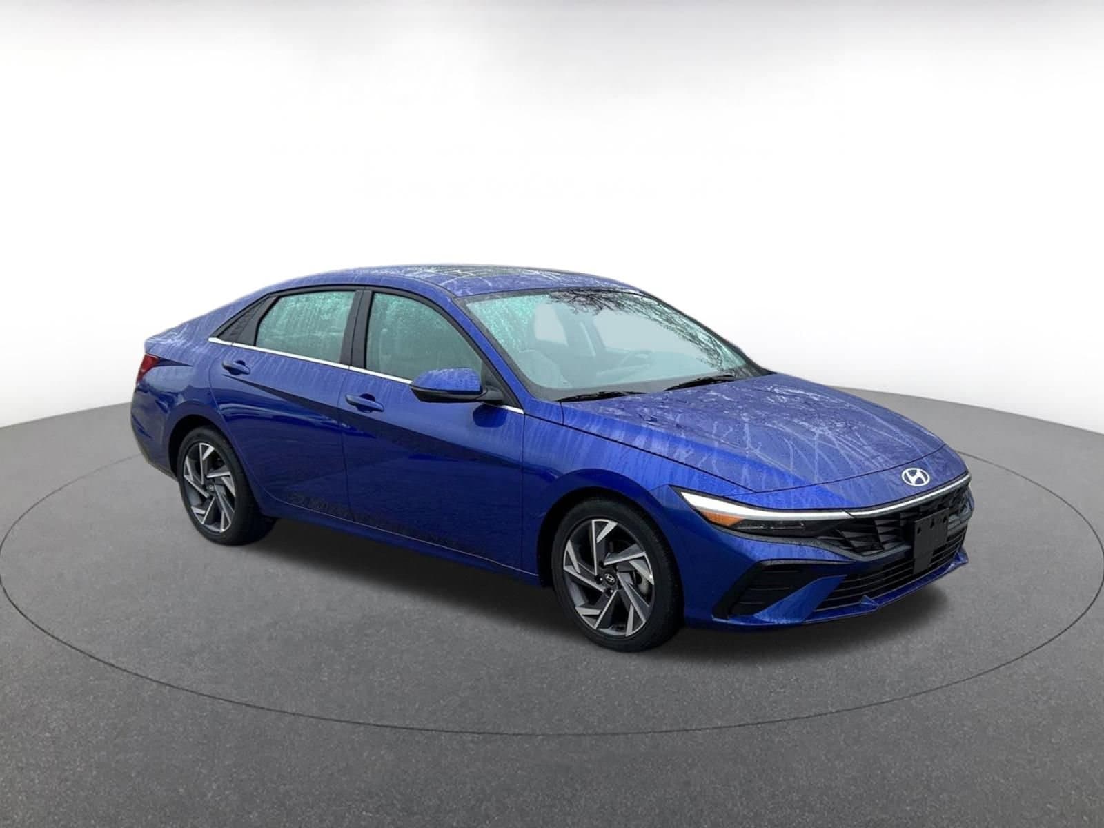 Thumbnail: 2025 Hyundai Elantra - 1