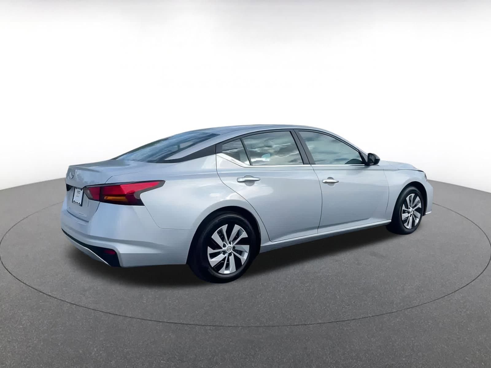 Thumbnail: 2024 Nissan Altima - 12