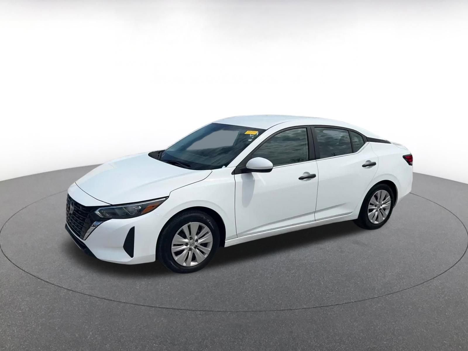 Thumbnail: 2025 Nissan Sentra - 8