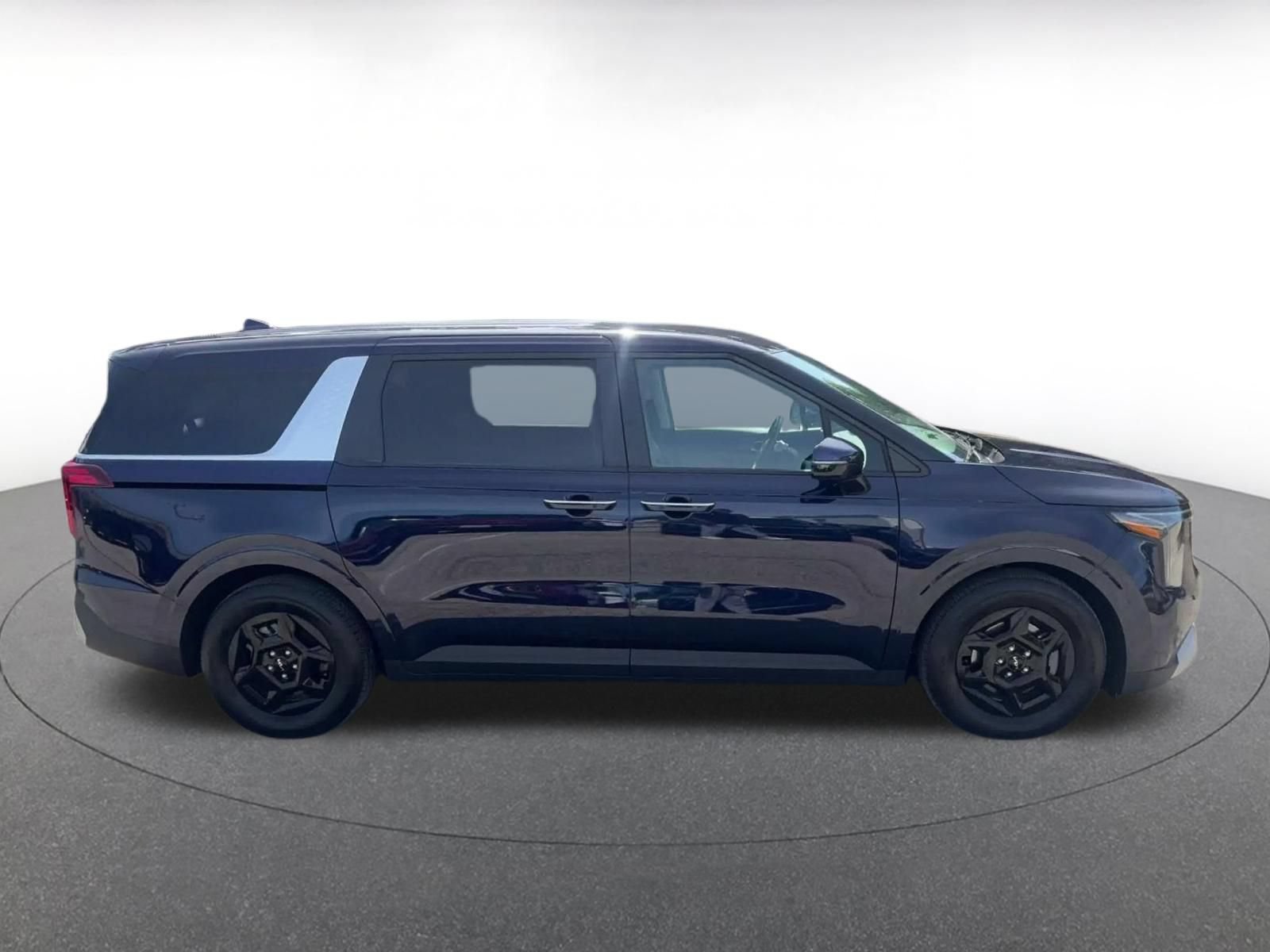 Thumbnail: 2026 Kia Carnival - 13