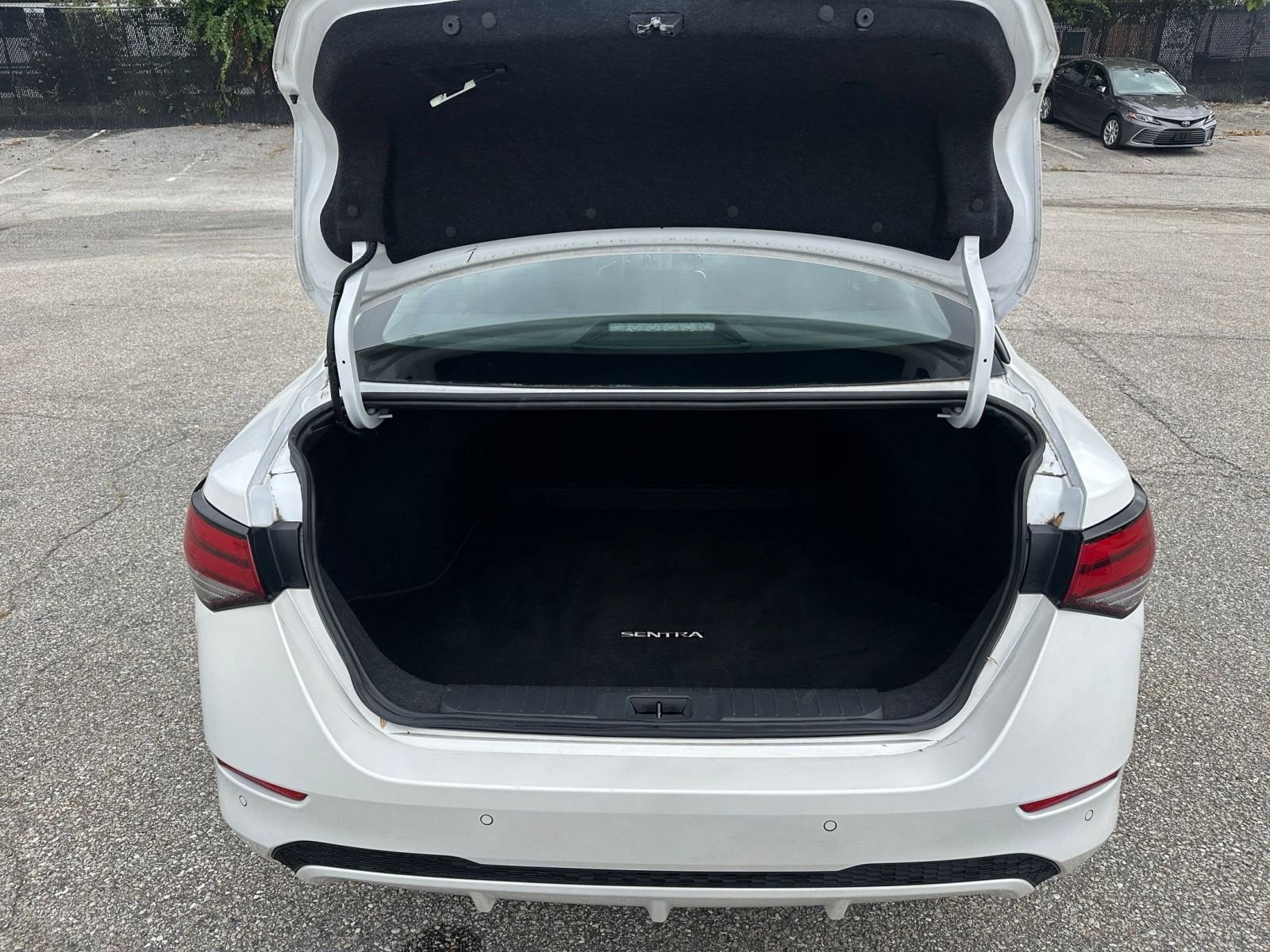 Thumbnail: 2024 Nissan Sentra - 29