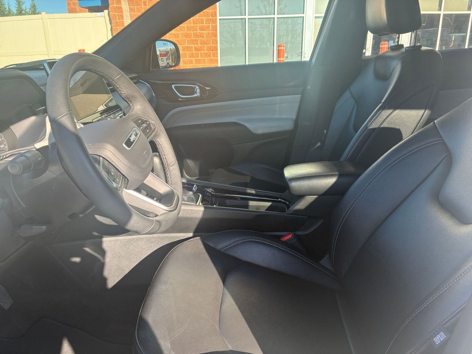 Thumbnail: 2025 Jeep Compass - 22