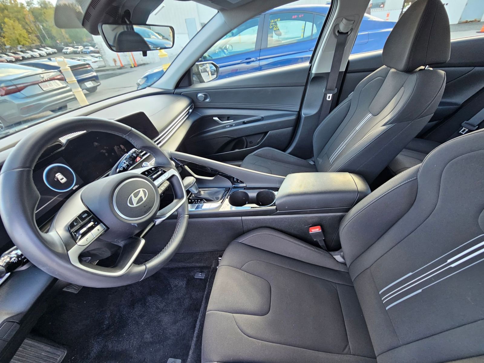 Thumbnail: 2025 Hyundai Elantra - 9