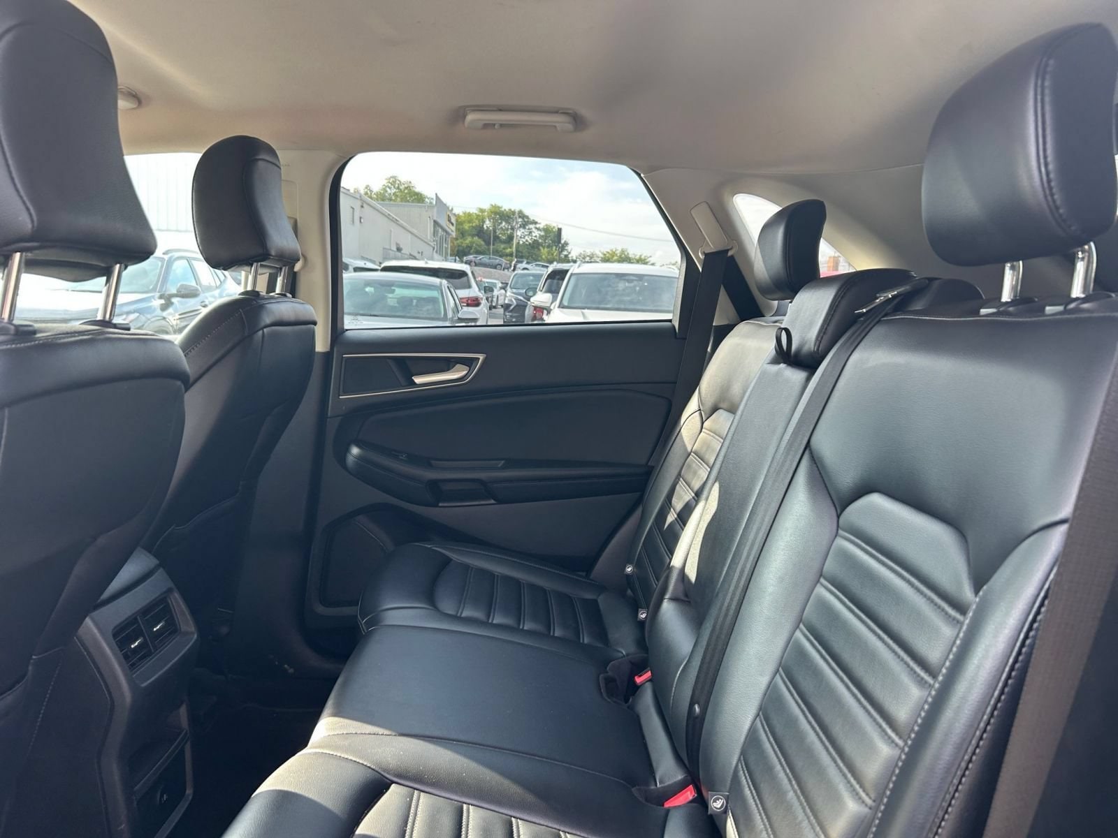 Thumbnail: 2023 Ford Edge - 20
