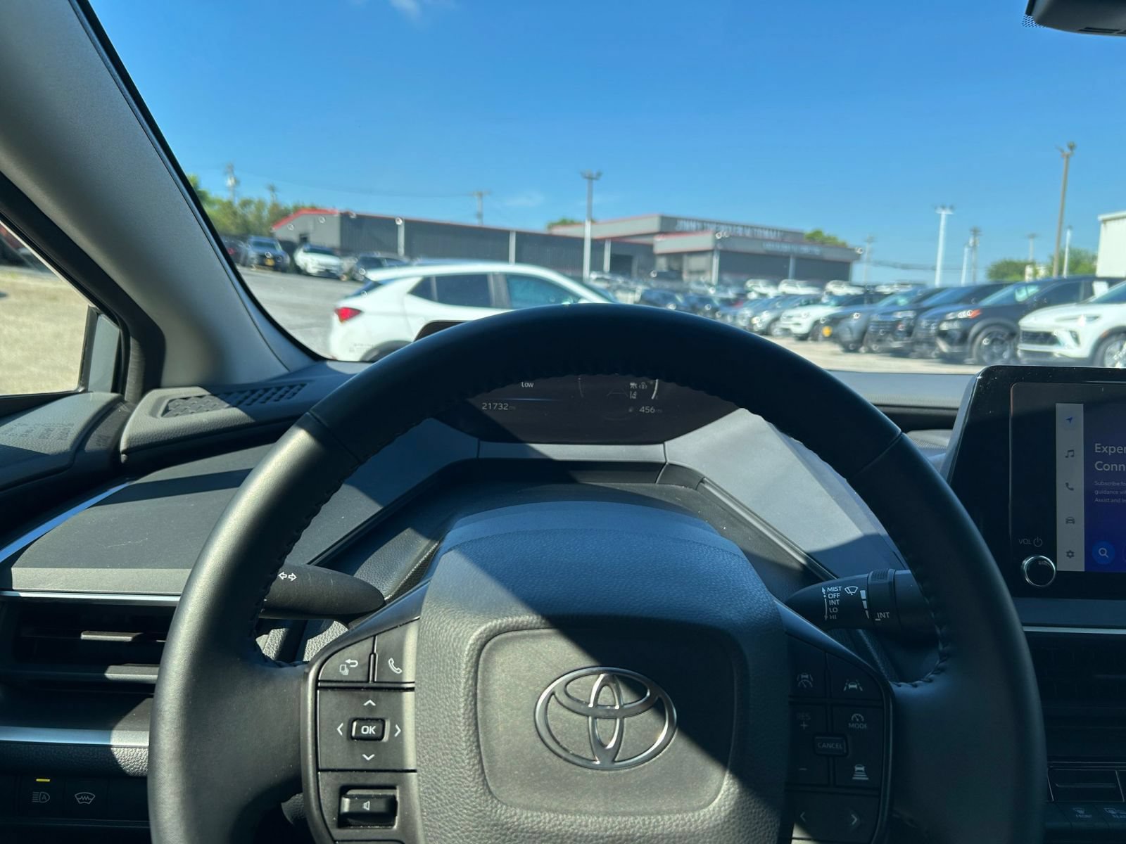 Thumbnail: 2025 Toyota Prius - 29