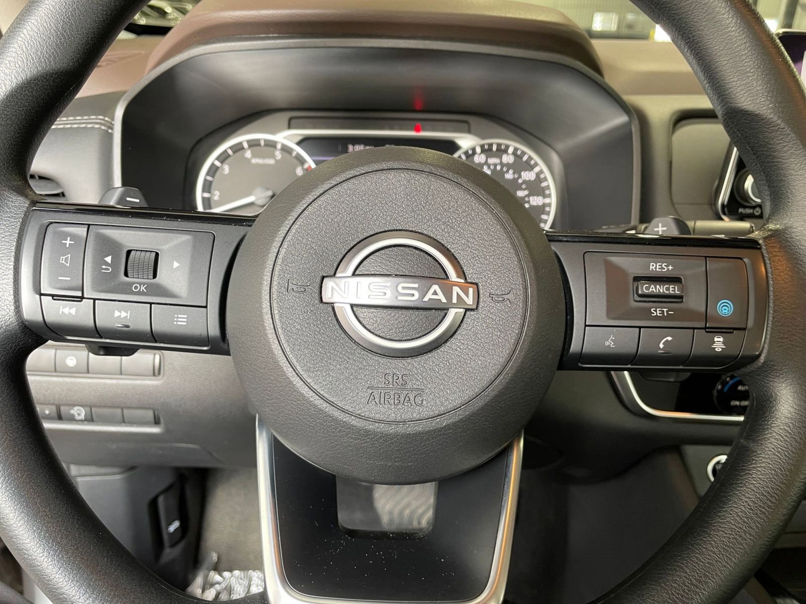 Thumbnail: 2023 Nissan Rogue - 28