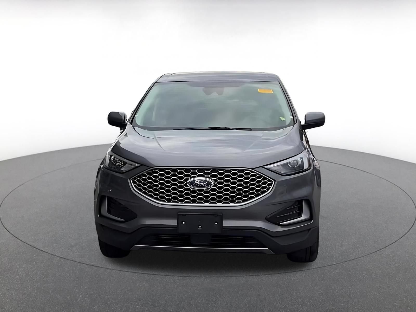Thumbnail: 2024 Ford Edge - 4