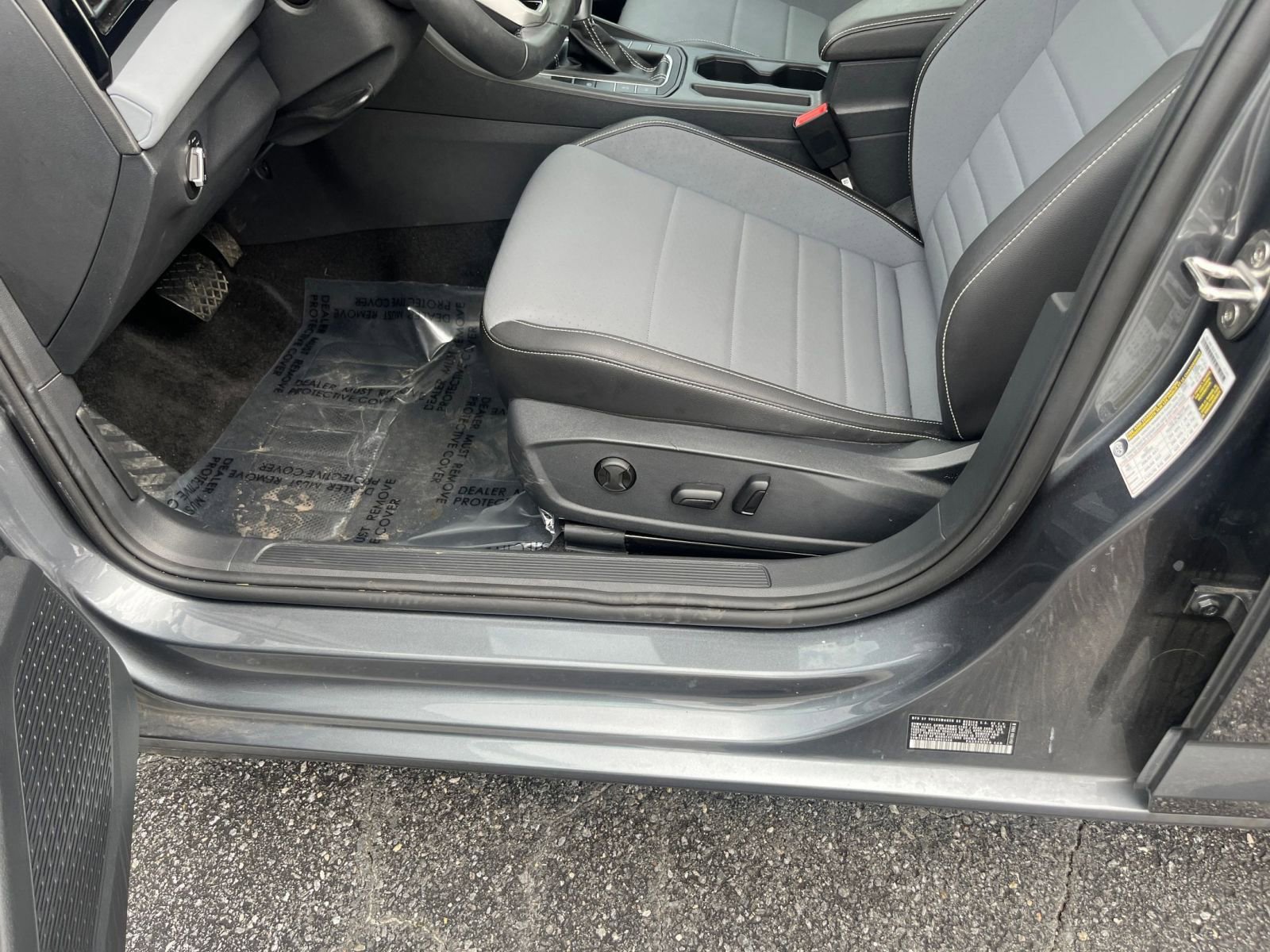 Thumbnail: 2025 Volkswagen Jetta - 23