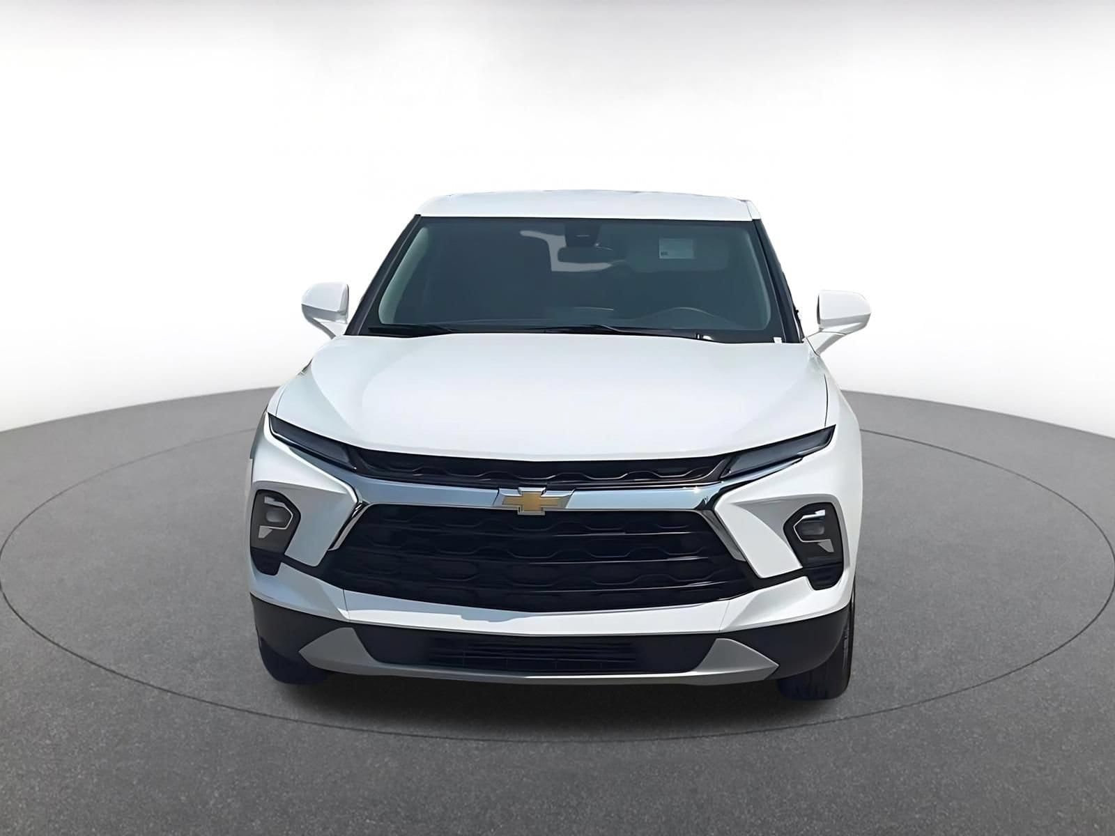 Thumbnail: 2025 Chevrolet Blazer - 4
