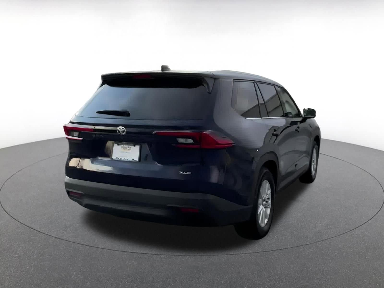 Thumbnail: 2025 Toyota Grand Highlander - 14