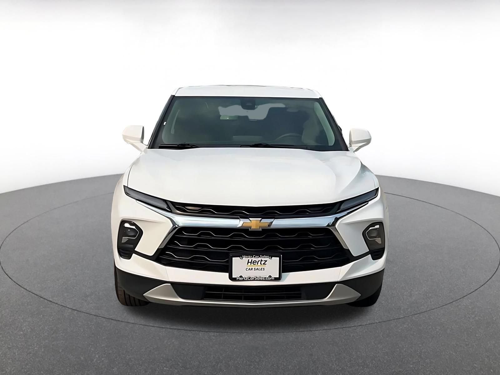 Thumbnail: 2025 Chevrolet Blazer - 4