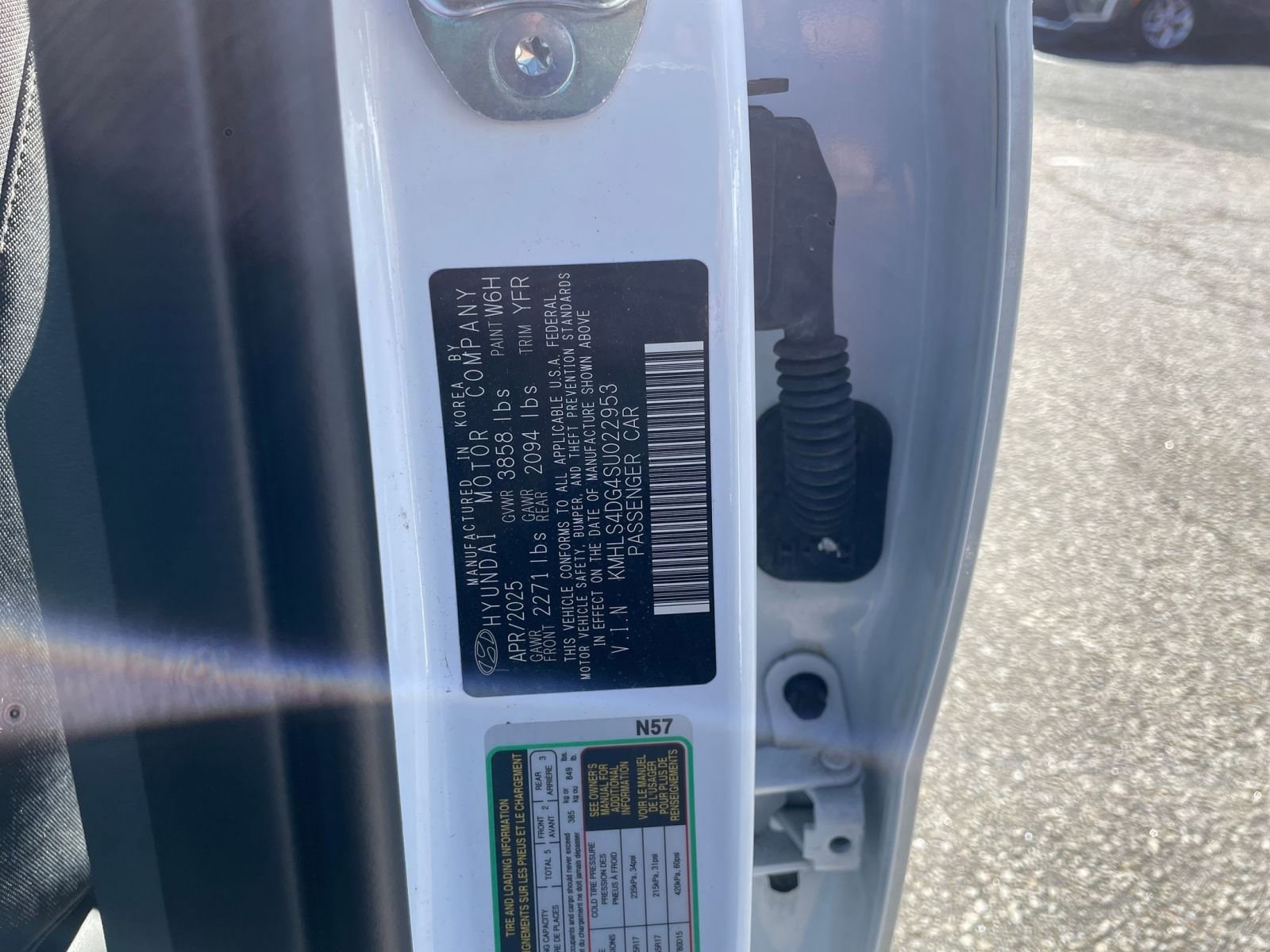 Thumbnail: 2025 Hyundai Elantra - 30