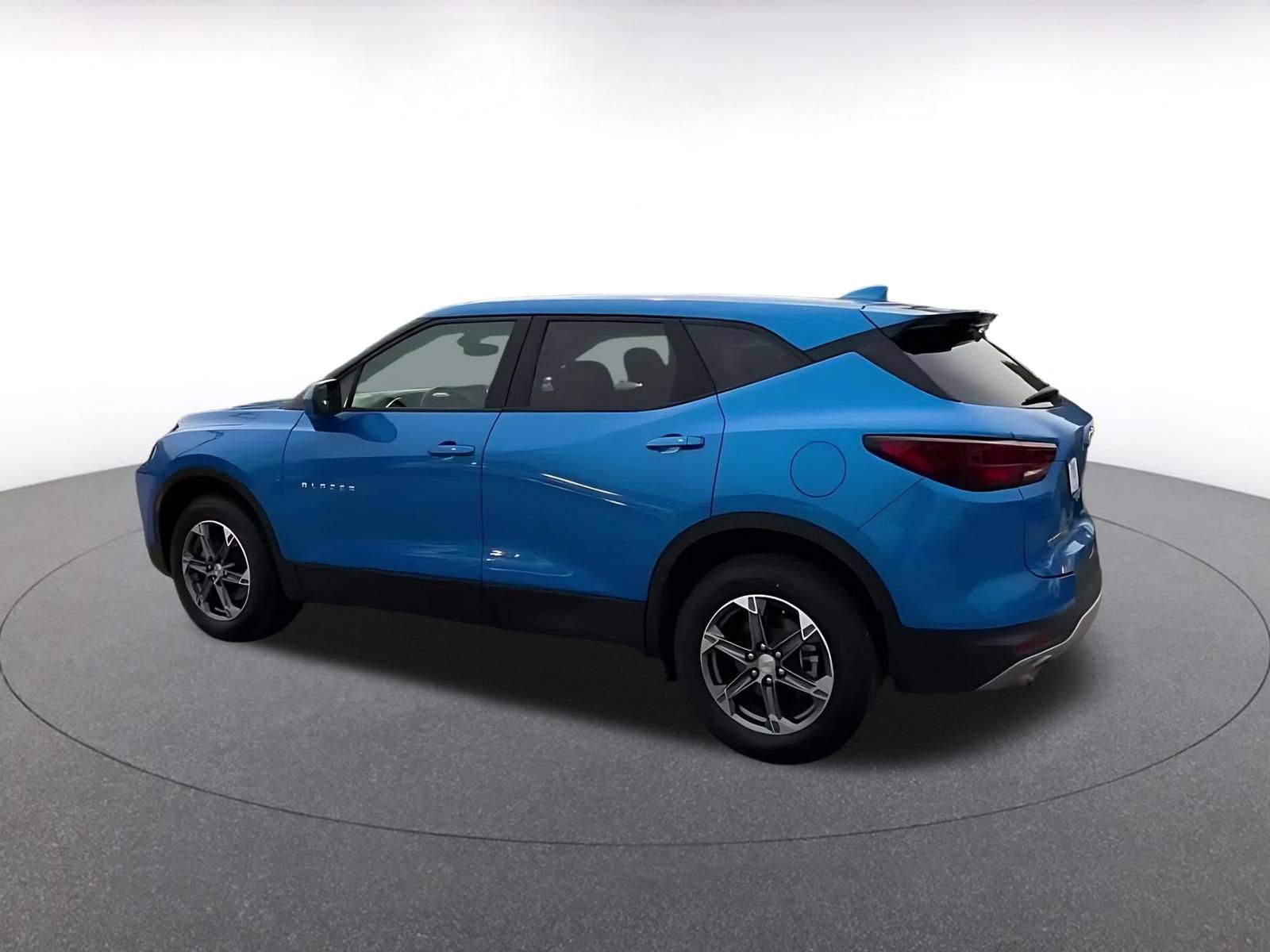 Thumbnail: 2026 Chevrolet Blazer - 10