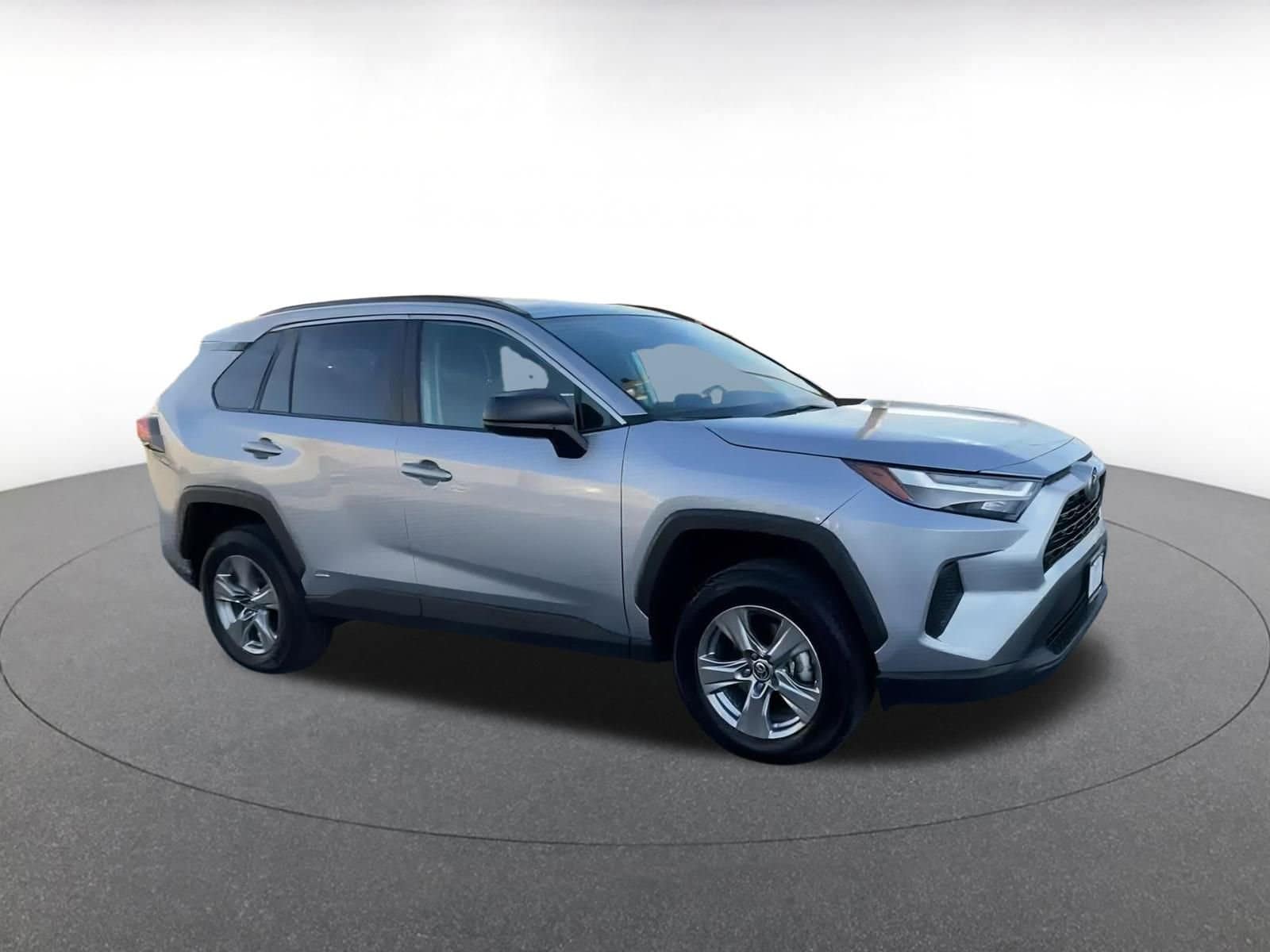 Thumbnail: 2025 Toyota RAV4 - 2