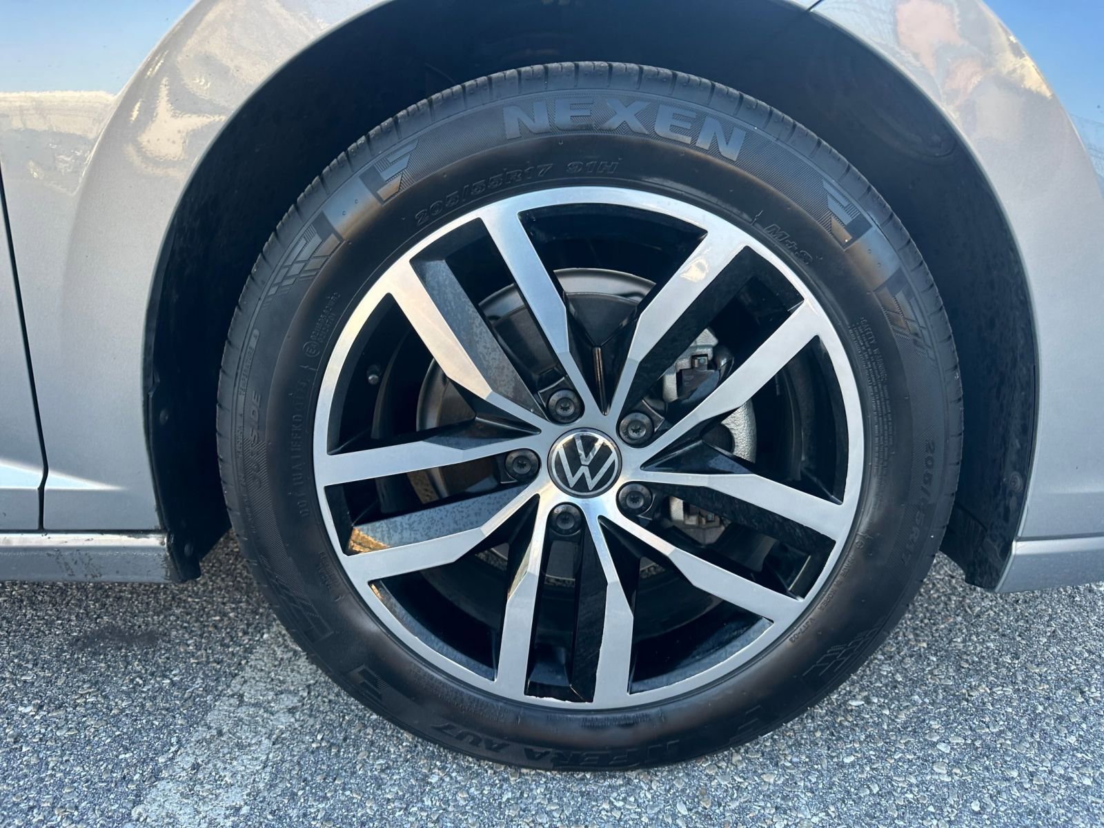 Thumbnail: 2025 Volkswagen Jetta - 29