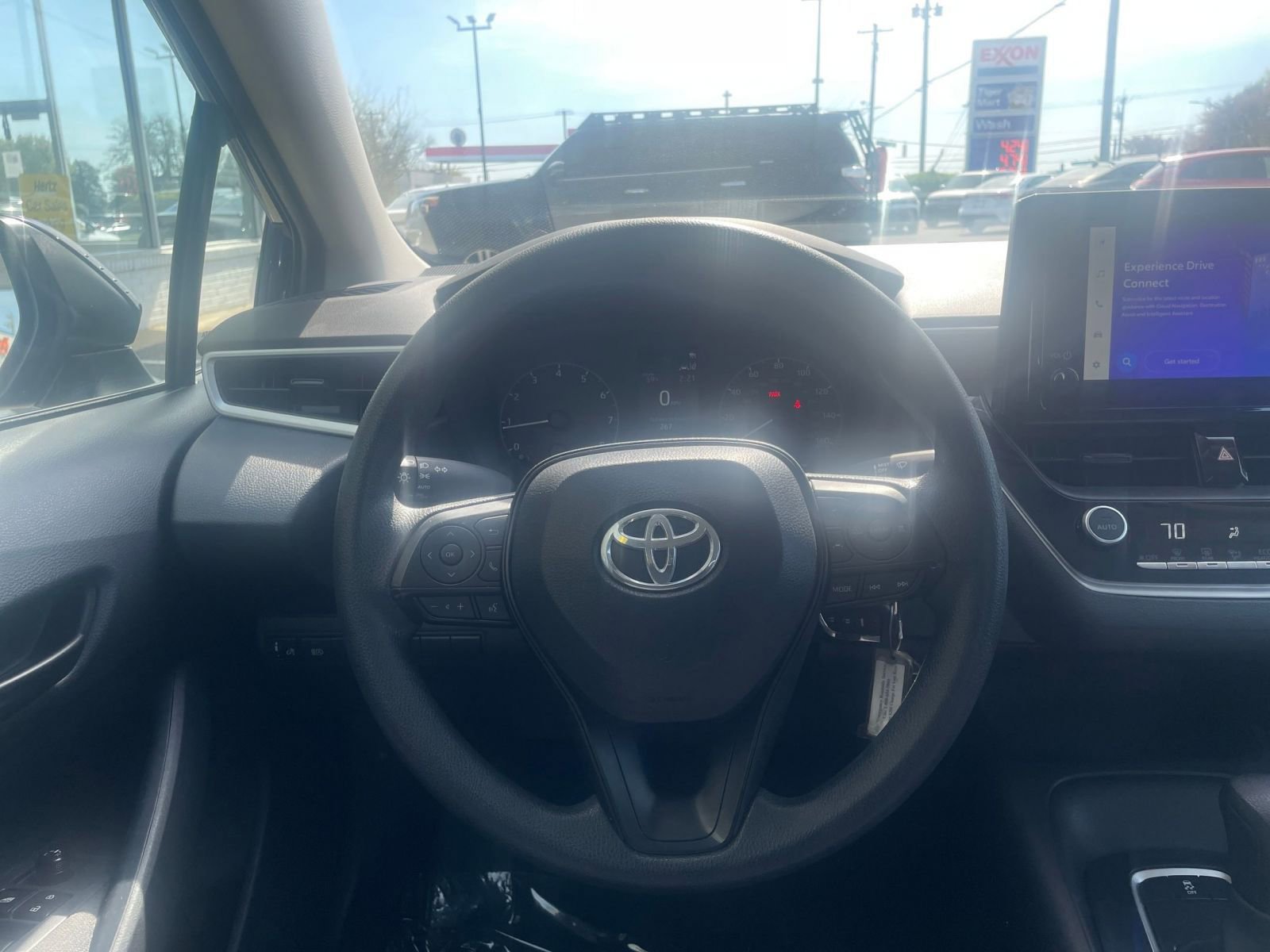 Thumbnail: 2025 Toyota Corolla - 32