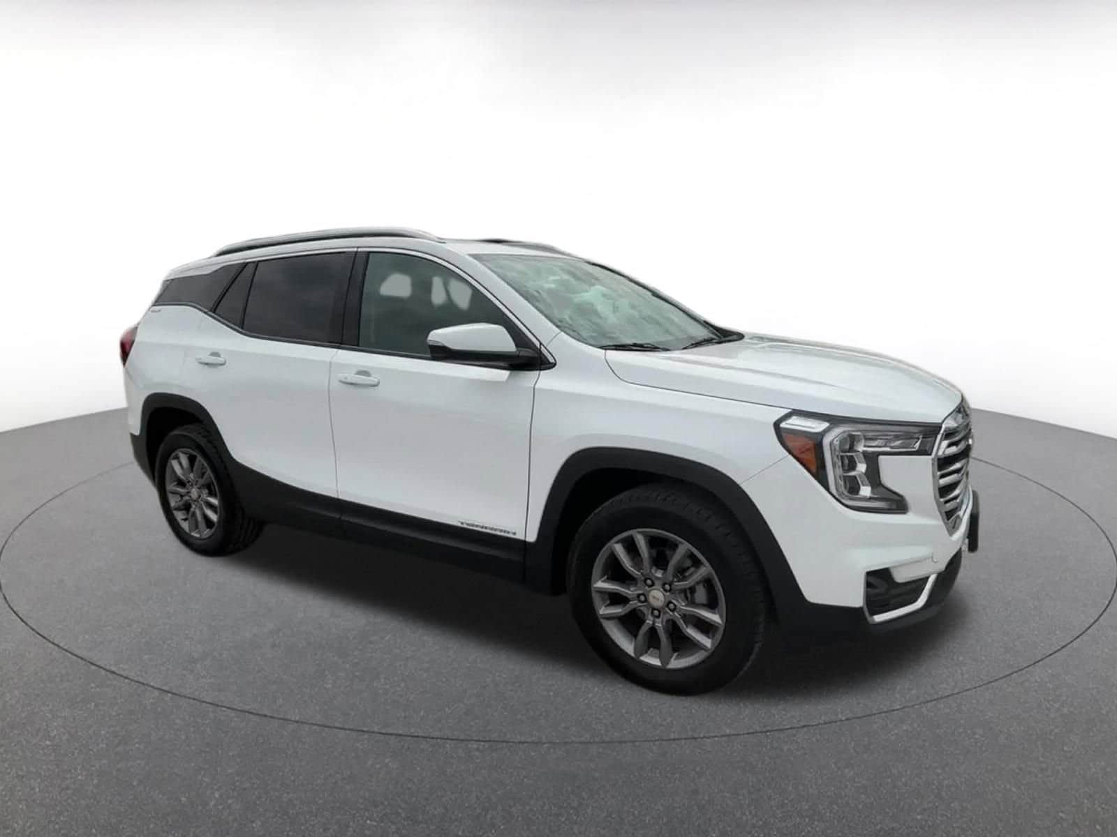 2024 GMC Terrain SLT 2