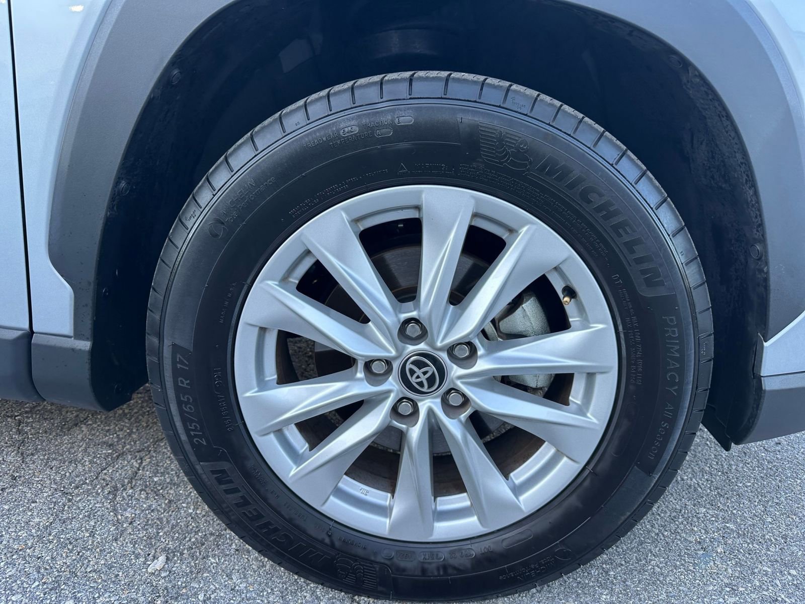 Thumbnail: 2025 Toyota Corolla Cross - 29