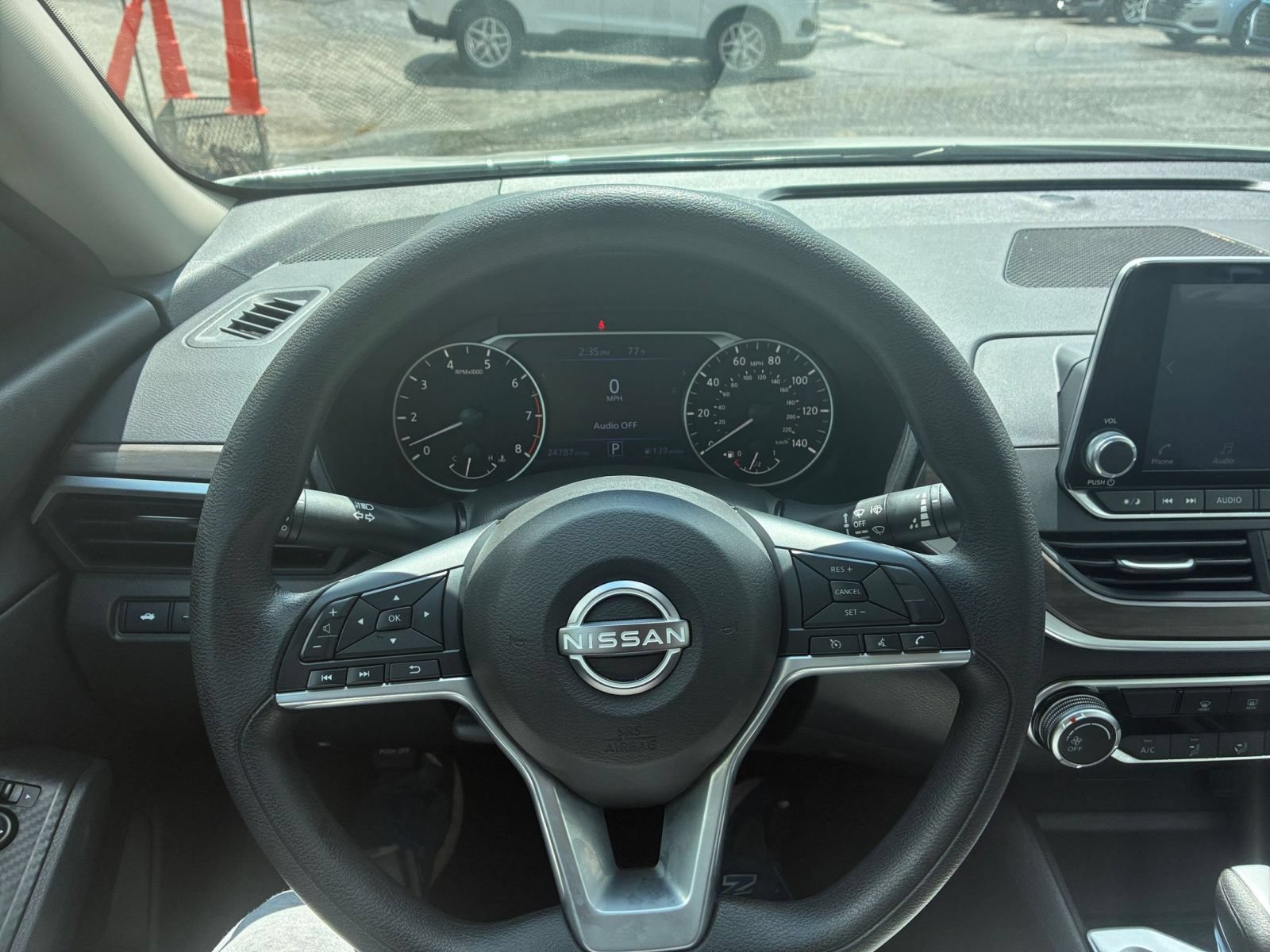 Thumbnail: 2025 Nissan Altima - 28