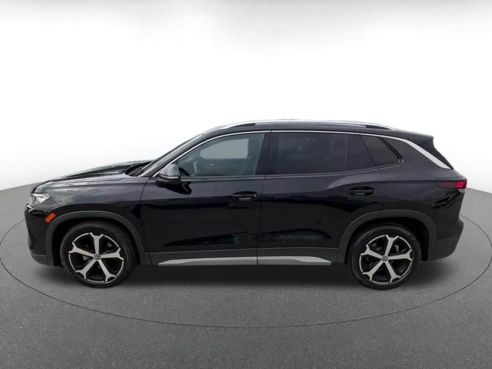 Thumbnail: 2026 Volkswagen Tiguan - 8