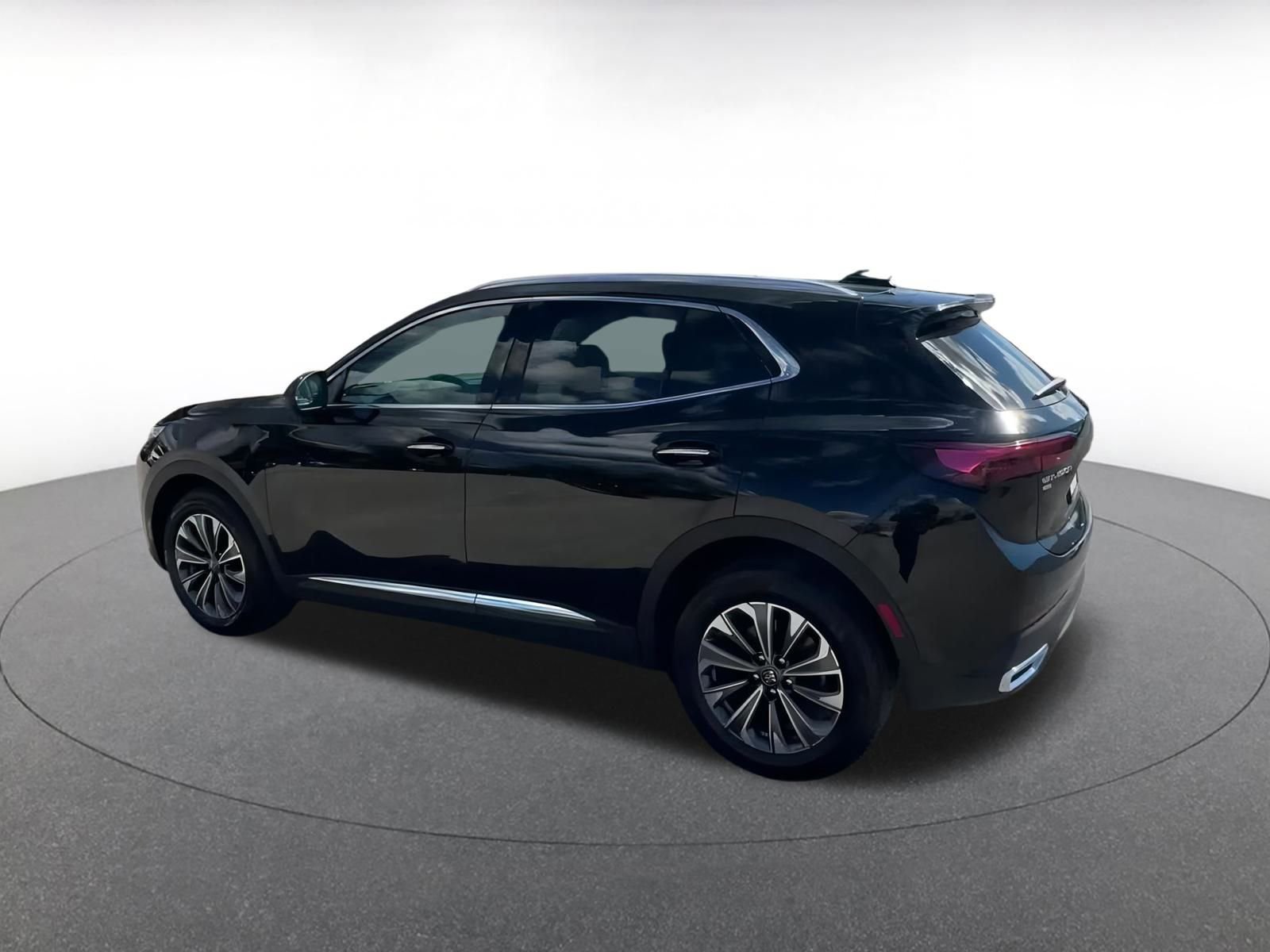 Thumbnail: 2024 Buick Envision - 10