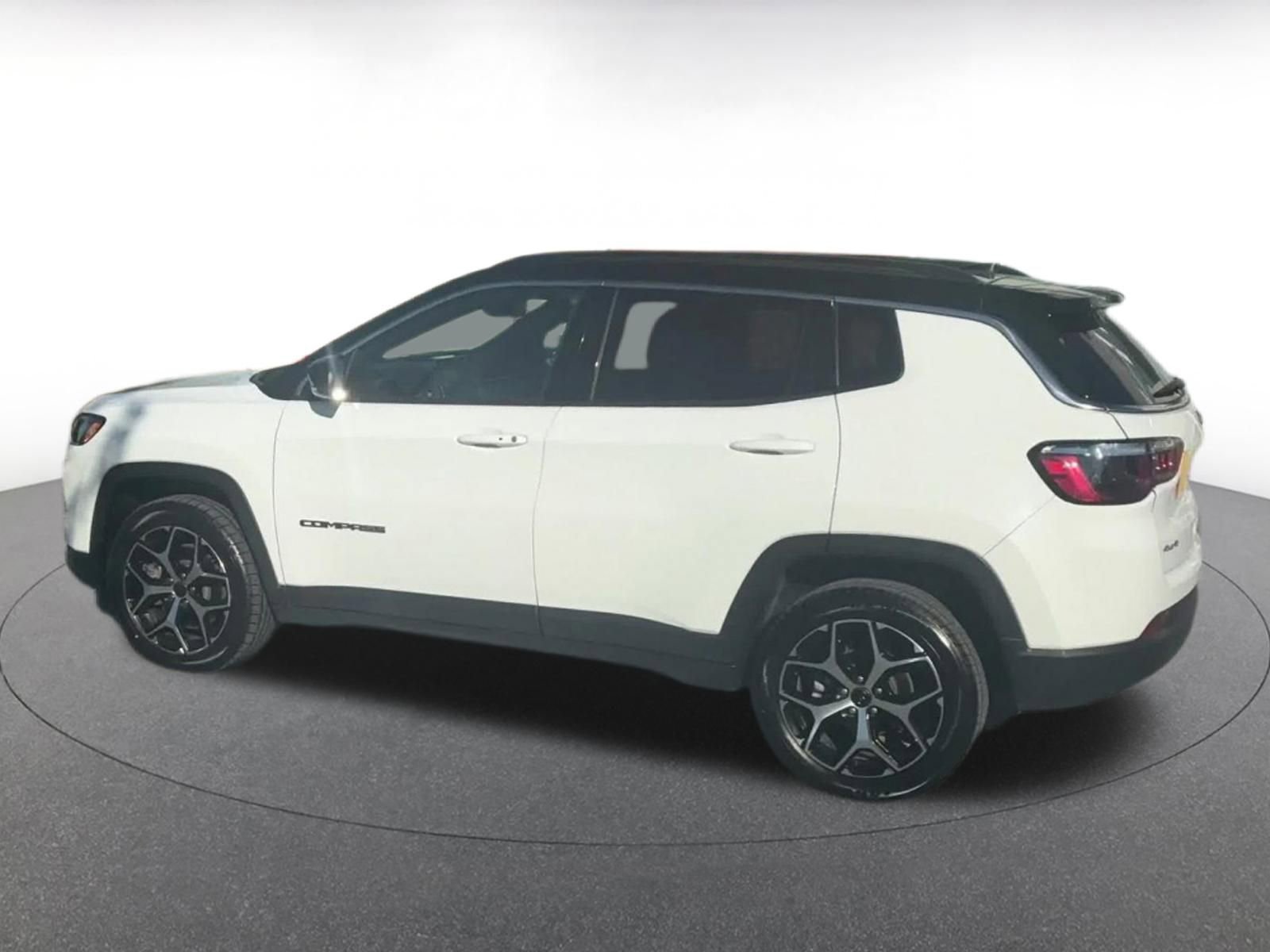 Thumbnail: 2025 Jeep Compass - 10