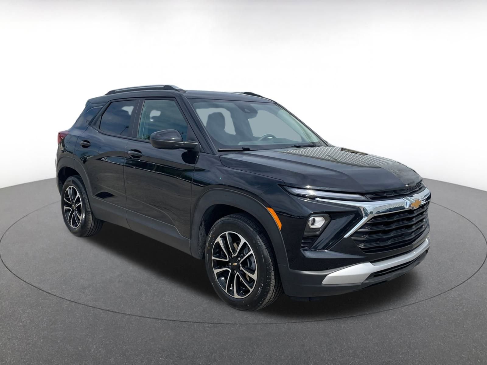 Thumbnail: 2025 Chevrolet TrailBlazer - 1