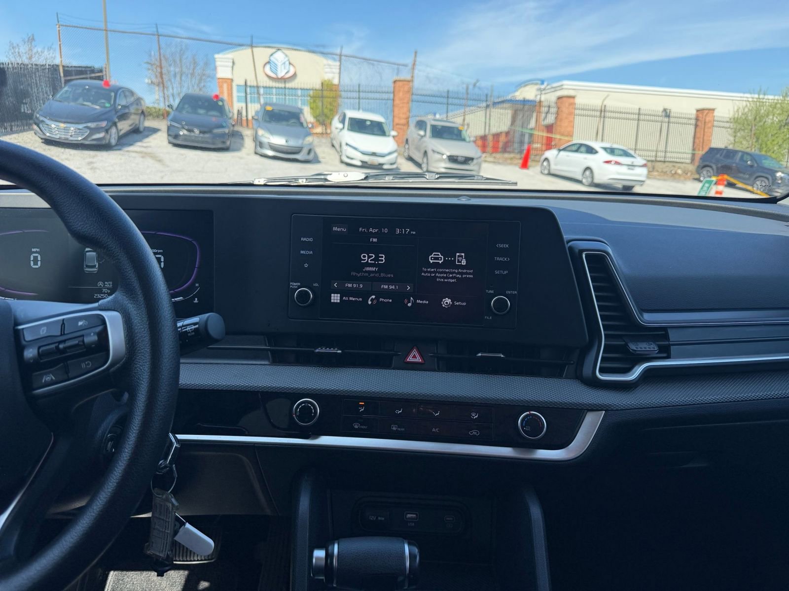 Thumbnail: 2025 Kia Sportage - 17